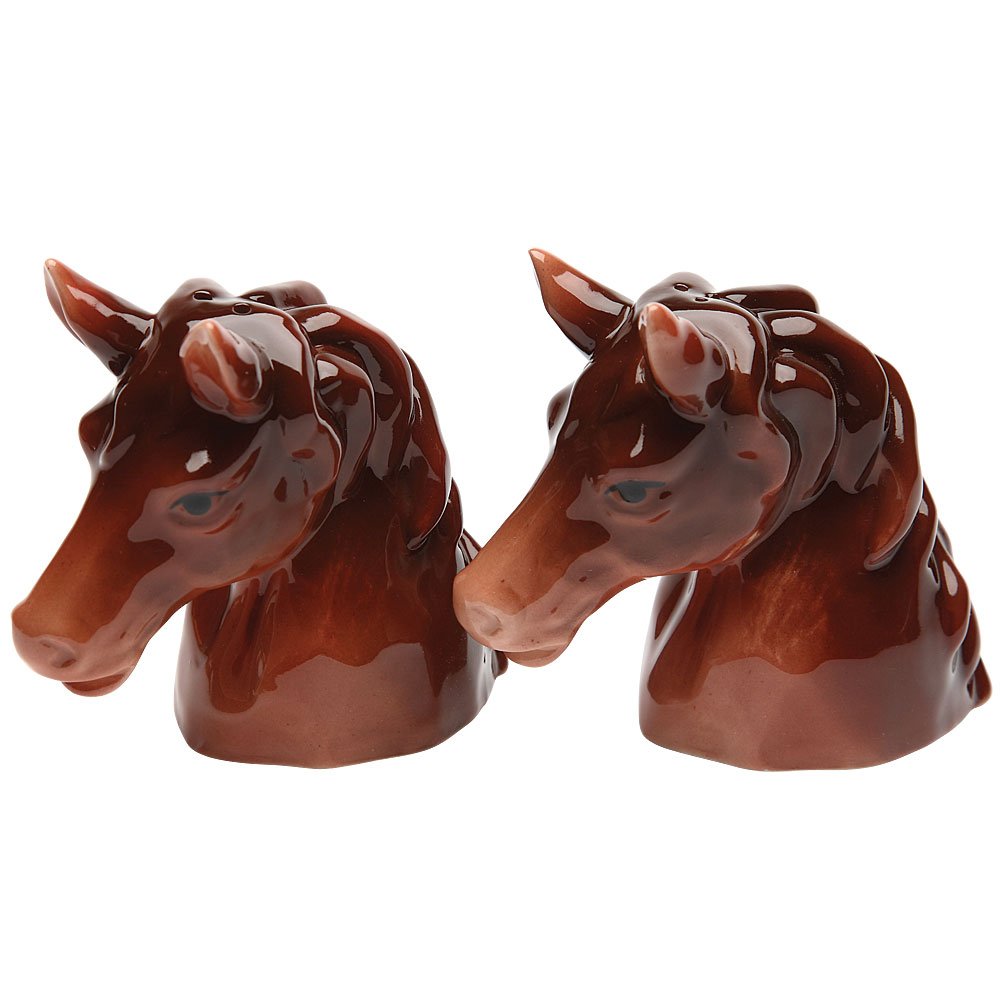 Brown Horse Head Salt and Pepper Shakers Set - Ceramic Bay Pony Kitchen Decor for Dining Table, Farmhouse Style Home, Western Themed Parties & Countryside Weddings
