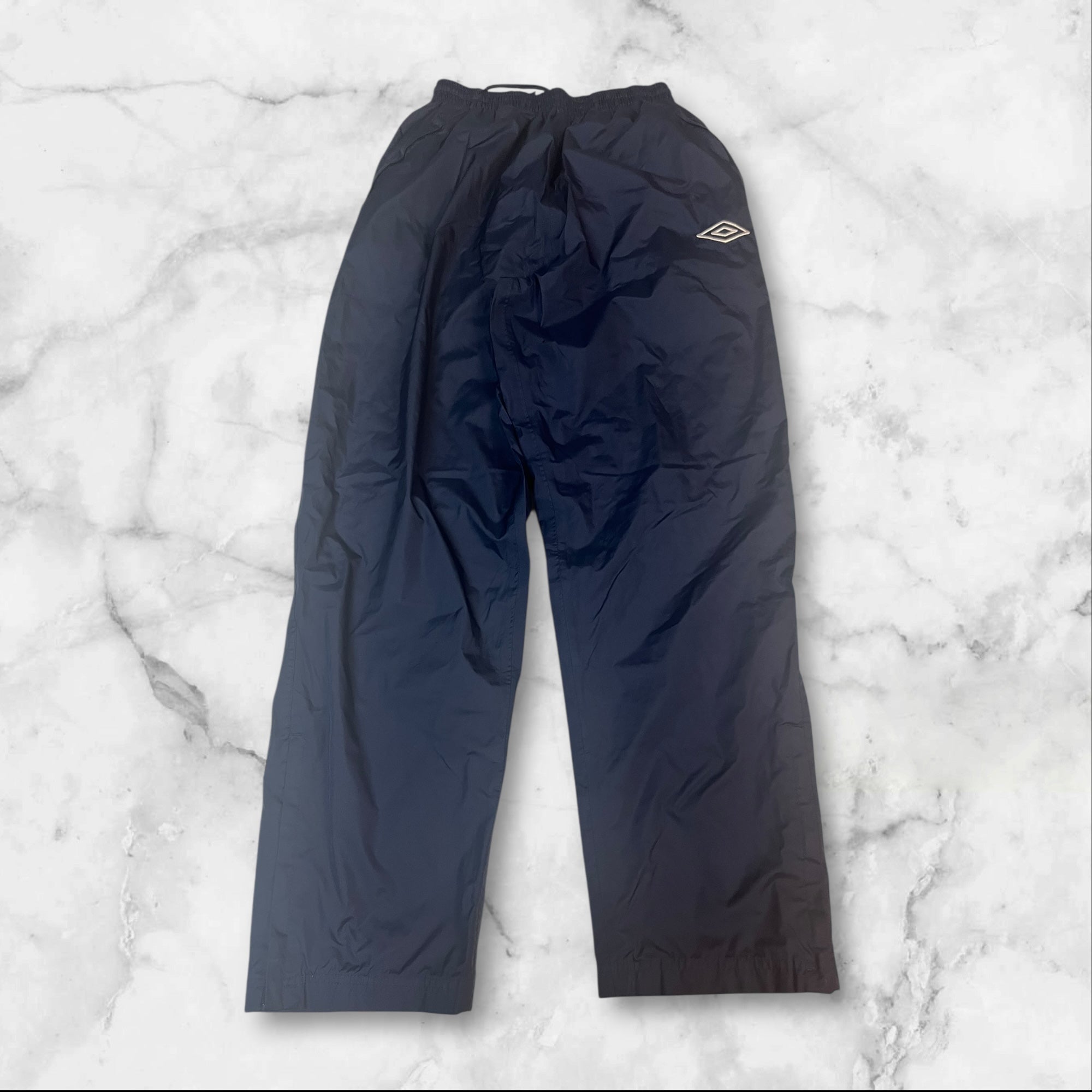 Vintage Umbro Trackpants Men's Athletic Pants - Classic Retro Soccer Joggers (Size M, Fits S) - Perfect for Casual Wear, Gym & Sports Training