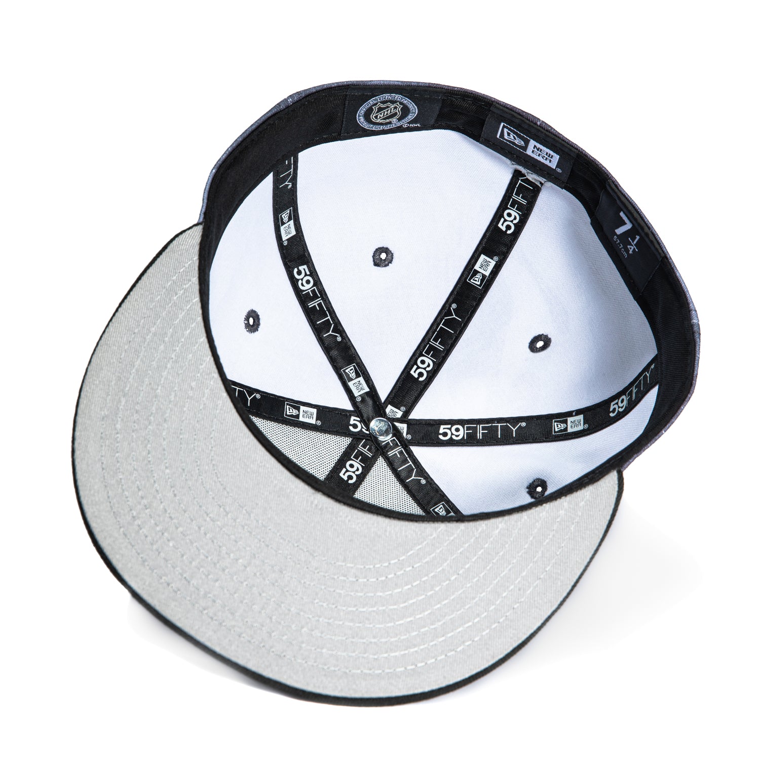 New Era 59Fifty Camo Chicago Blackhawks Glow in the Dark Adjustable Baseball Cap - Black Camouflage Hat for Men, Perfect for Night Games, Outdoor Activities & Sports Fans