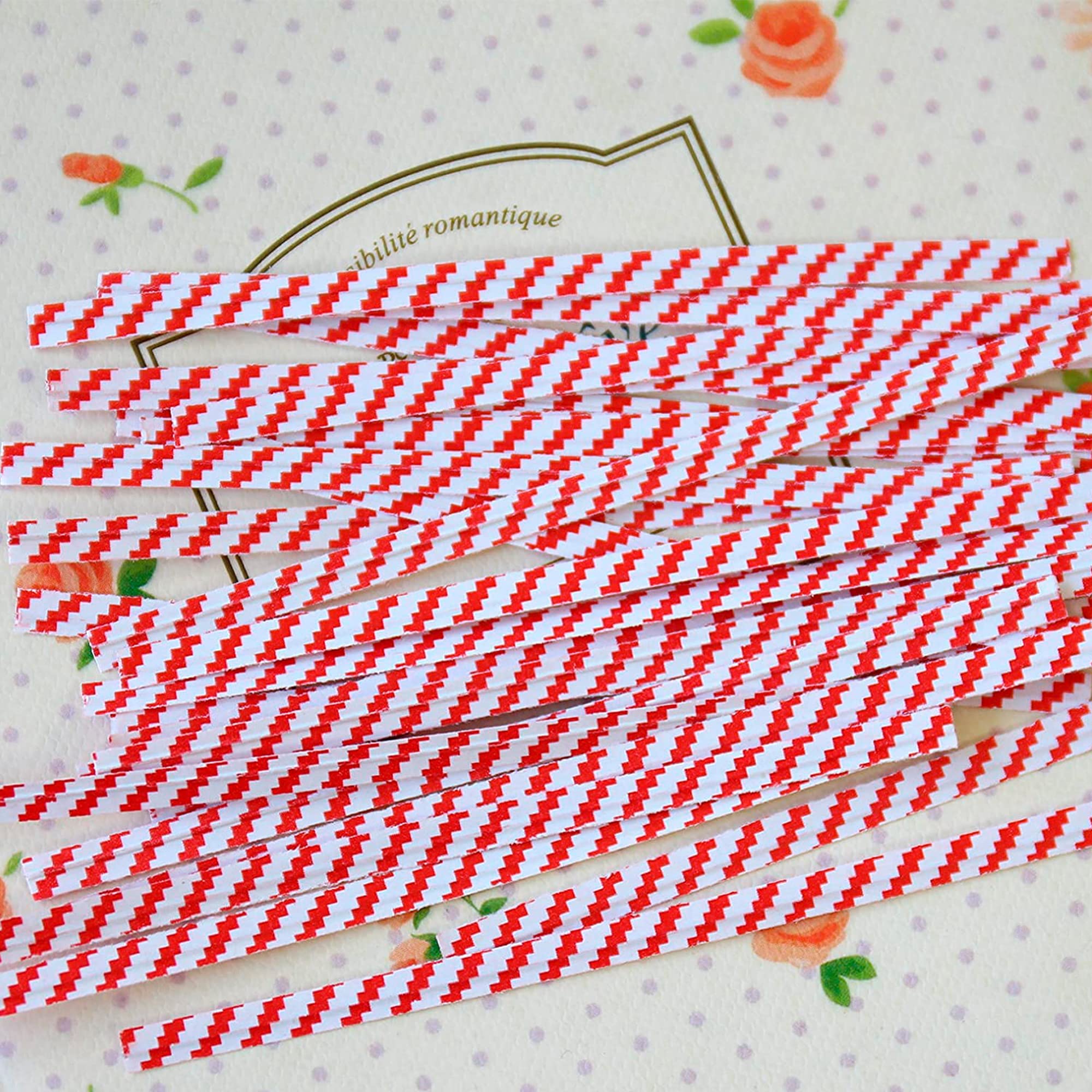 APQ 4-Inch Red & White Metallic Twist Ties for Bags - 2000 Pack Plastic-Coated Bread Ties, Reusable Heavy-Duty Twisty Ties for Treat Bags, Gift Wrapping & Food Packaging