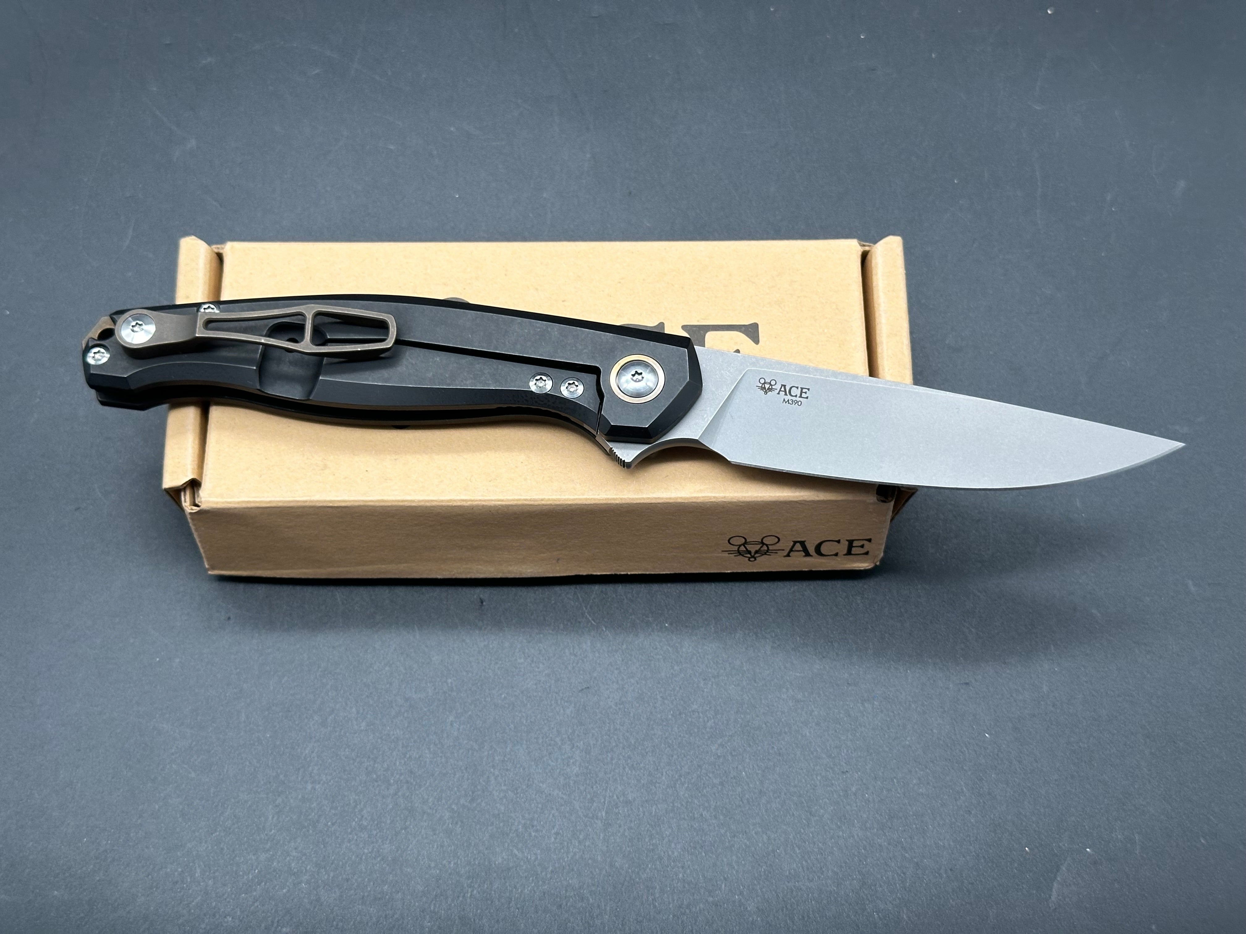 GiantMouse Ace Sonoma Titanium Folding Knife - Black PVD Coated, Stonewashed M390 Steel Blade - EDC Pocket Knife for Outdoor Camping, Hiking & Everyday Carry