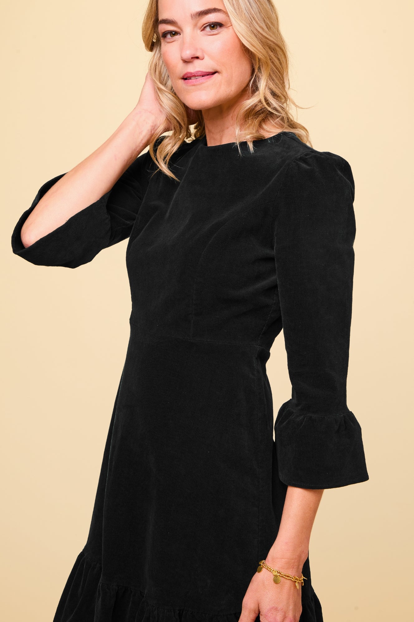 Victoria Women's Short Sleeve Stretch Corduroy Dress in Black - Perfect for Casual Outings, Office Wear & Fall Fashion