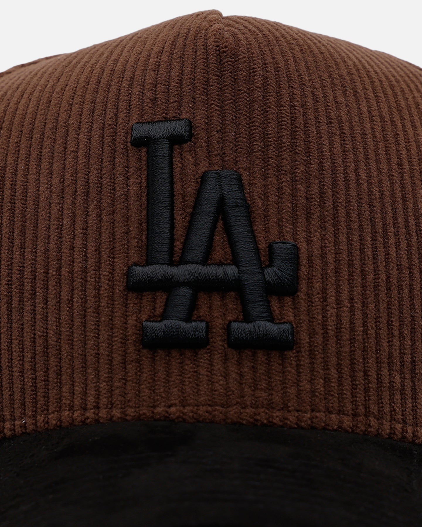 47 Brand Los Angeles Dodgers 'Barren' Snapback Hat - Adjustable Corduroy Baseball Cap in Brown/Black for Men's Sports & Streetwear Fashion