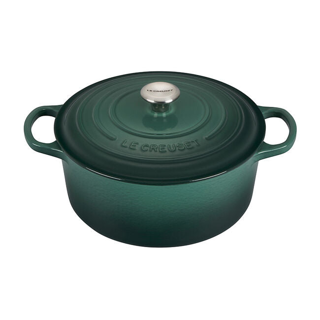 Le Creuset 7.25 Quart Round Dutch Oven - Enameled Cast Iron Cookware for Braising, Baking & Slow Cooking - Perfect for Soups, Stews & Family Dinners