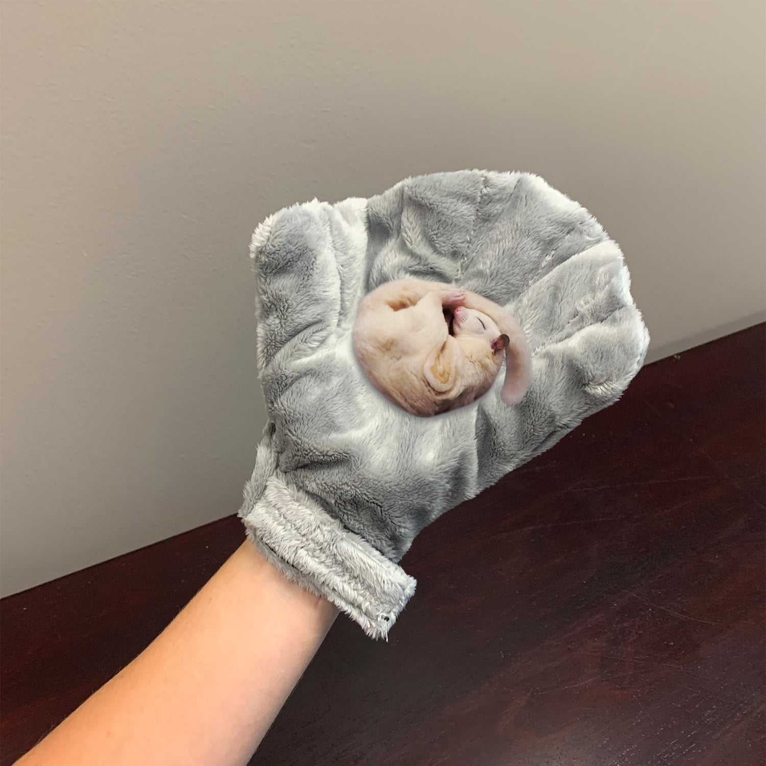 Calming Gloves for Anxiety Relief - Soft Compression Gloves for Stress & Hand Pain - Perfect for Meditation, Yoga & Relaxation - Ideal for Adults & Seniors