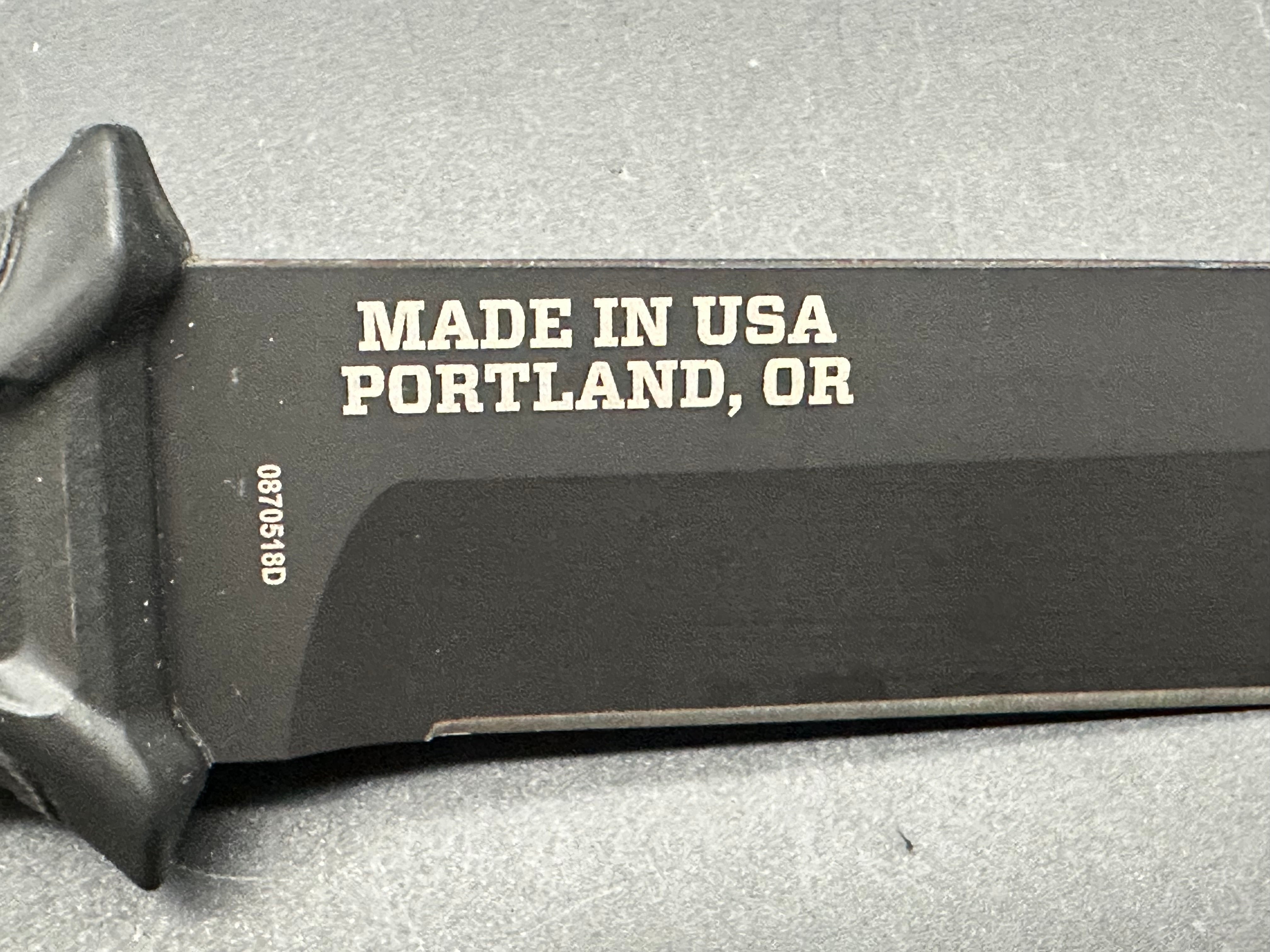 Gerber StrongArm Fixed Blade Knife - 4.8