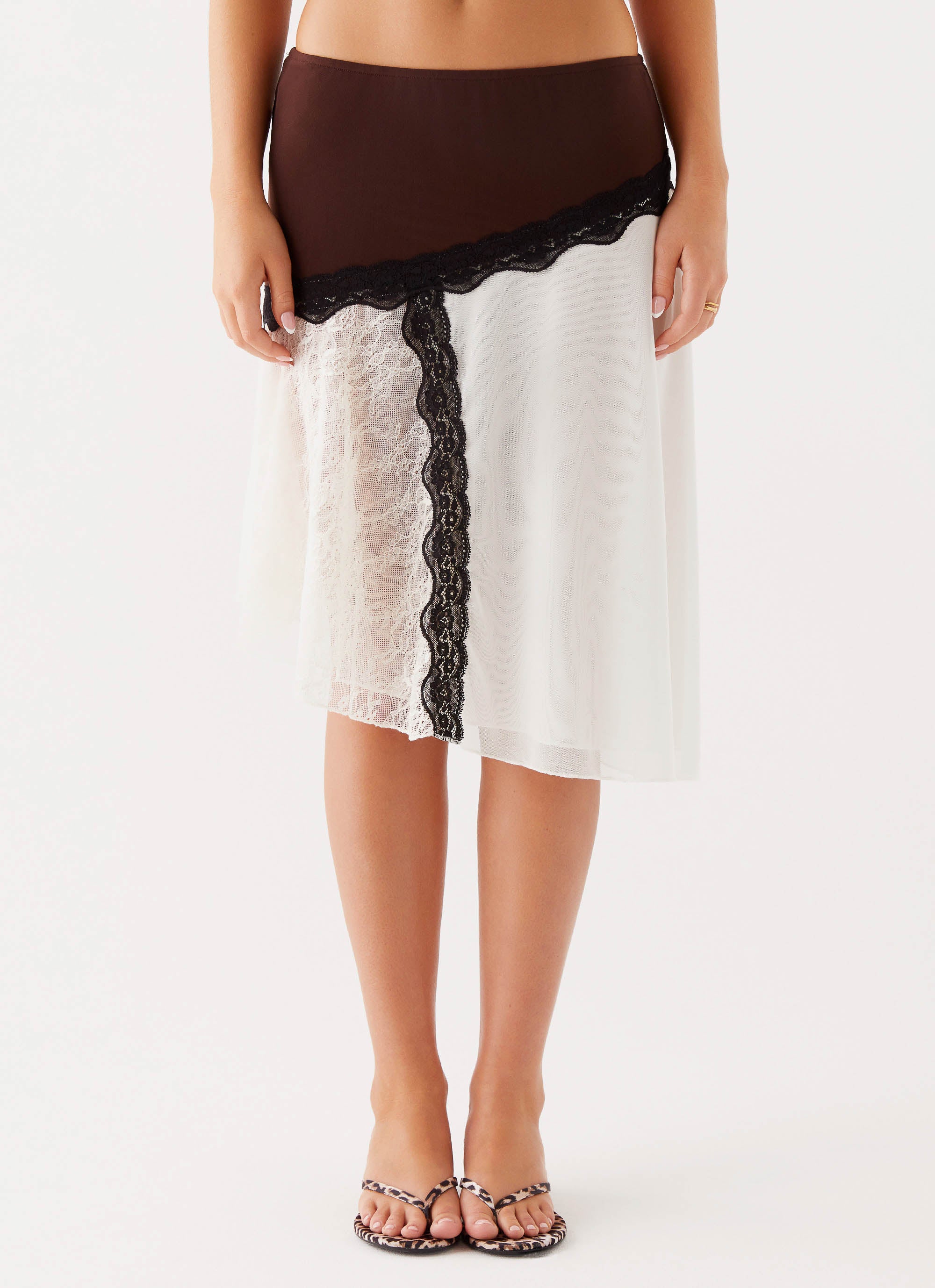 Stylish Apology Midi Skirt for Women - Trendy A-Line Pleated Skirt with Pockets - Perfect for Office Wear, Date Nights & Casual Outfits