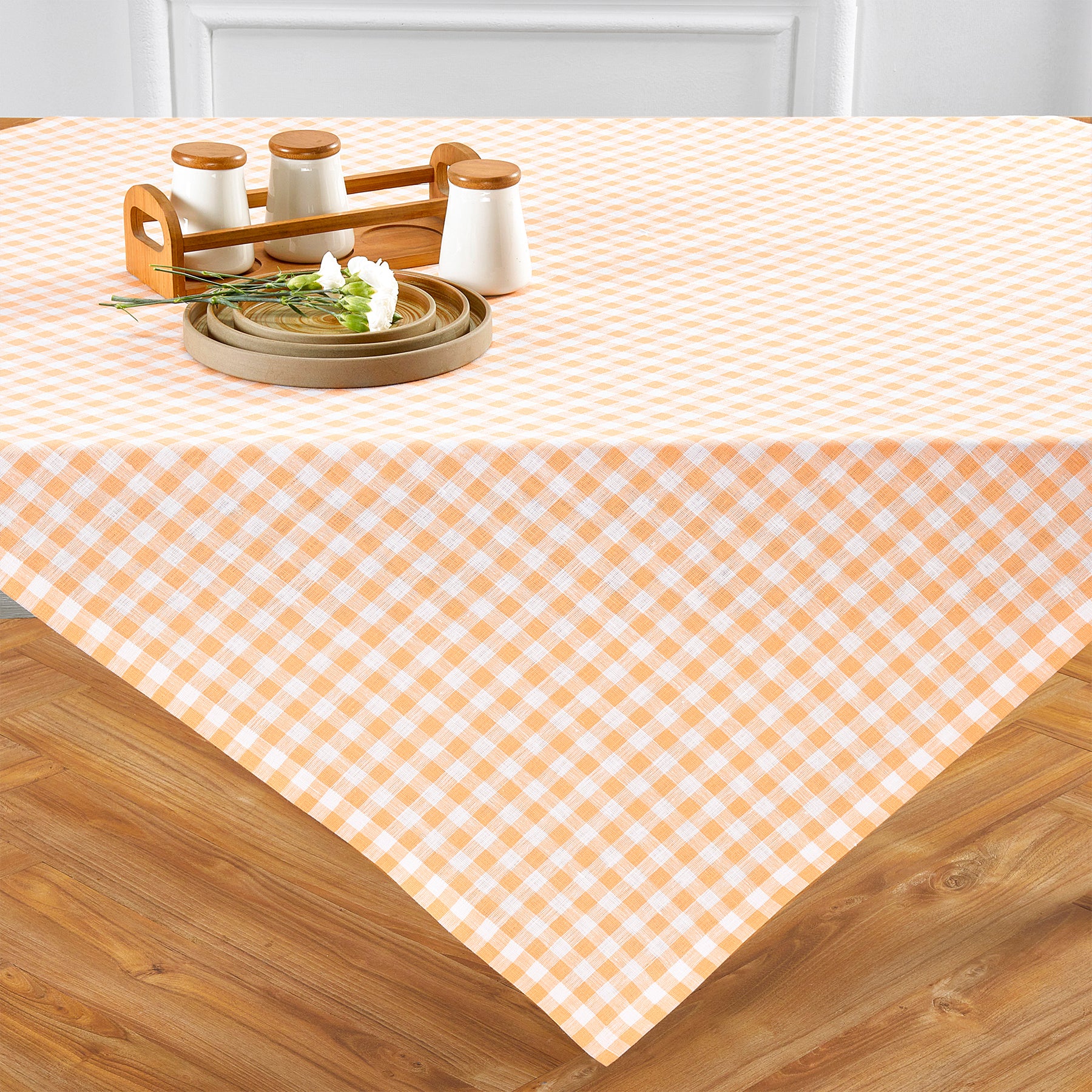 Classic Gingham Table Throw - Stylish Cotton Tablecloth for Dining, Picnics & Outdoor Events - Perfect for Kitchen, Party & Home Decor