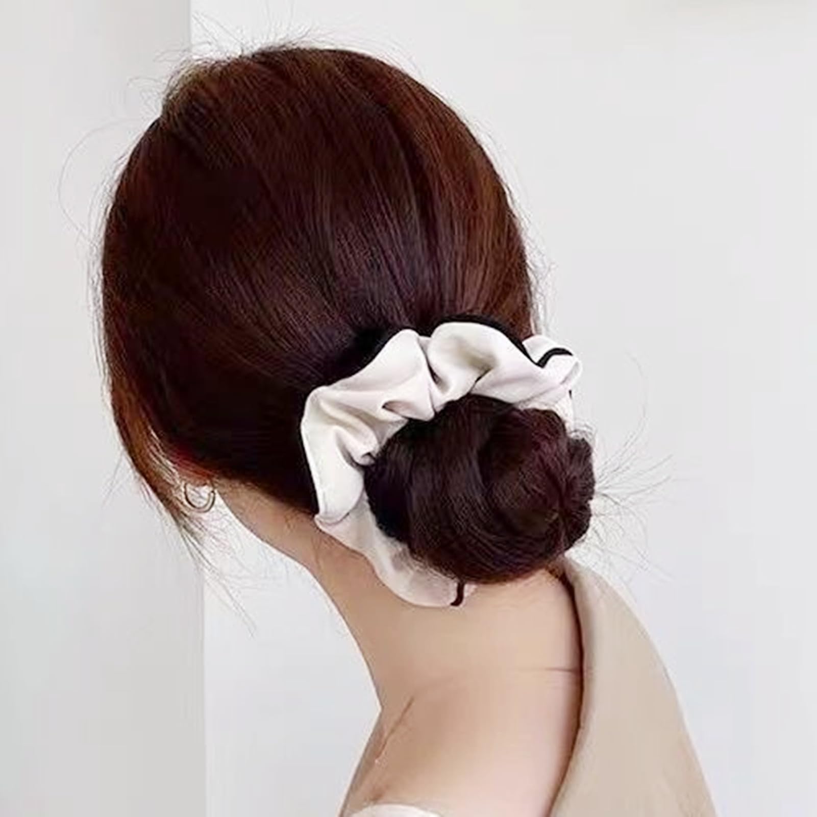 Elegant Hair Scrunchies (4pcs) - Perfect for Work & Gym