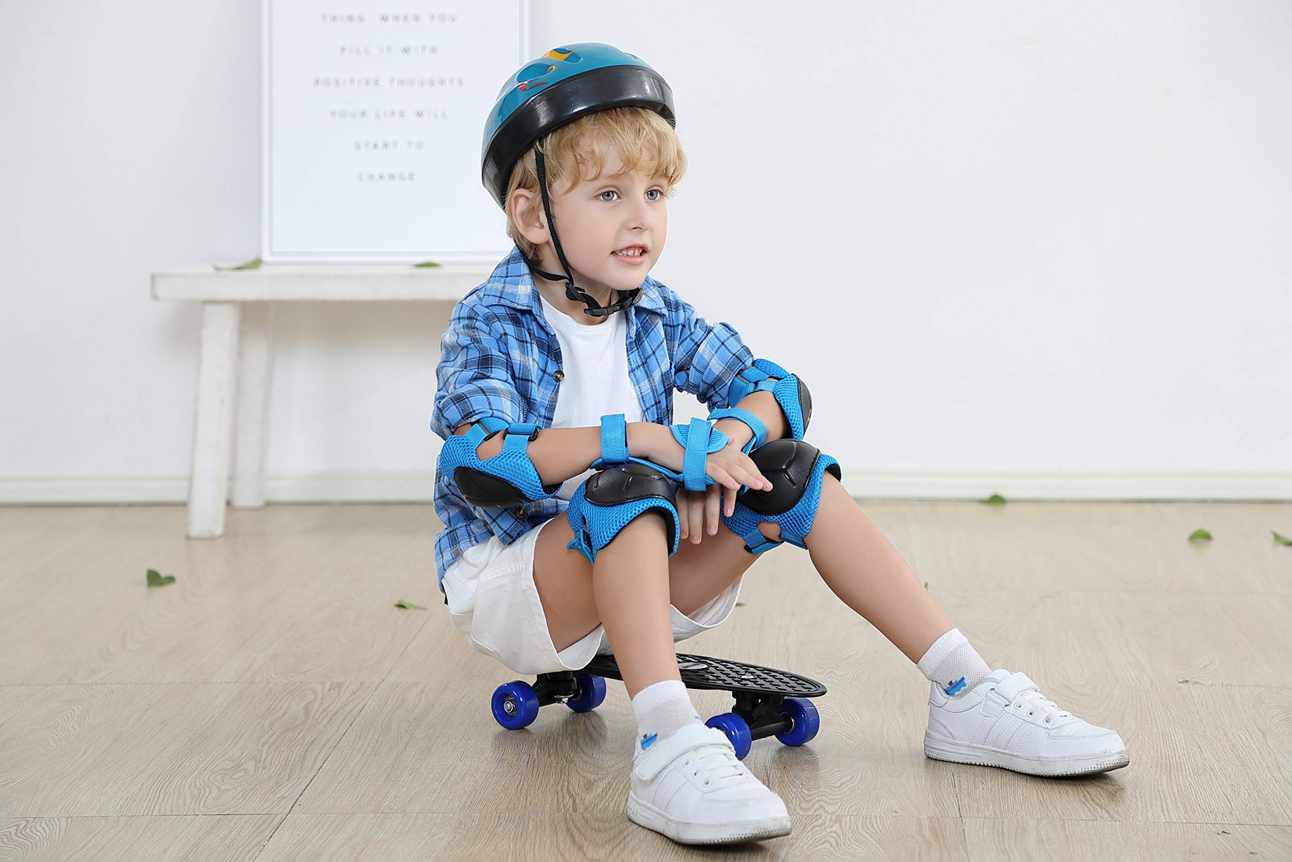 Mini Skateboard - Best Mini Cruiser Skateboard for Beginners | Portable & Lightweight for Commuting, Tricks & Fun Riding
