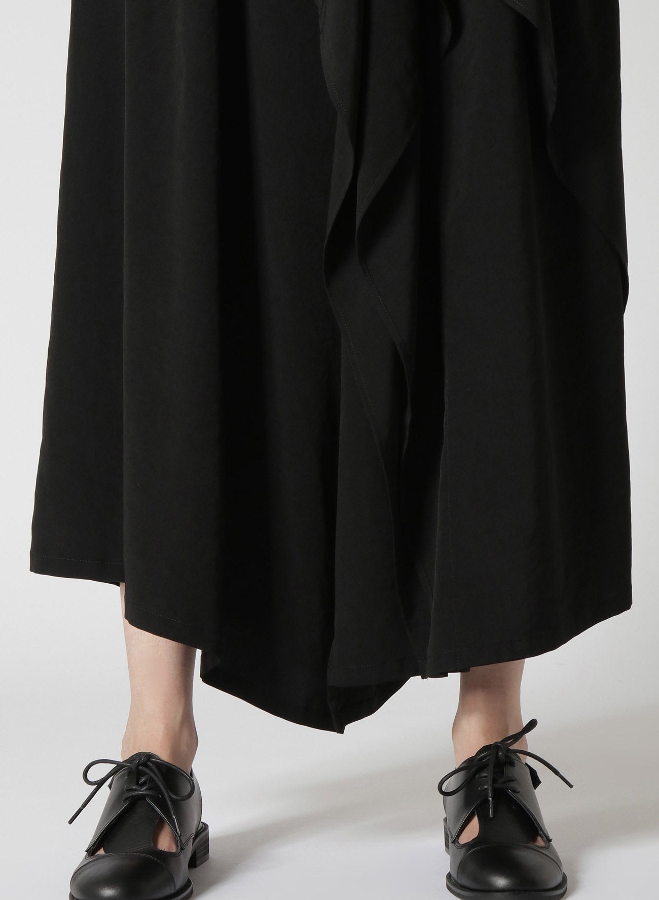 Elegant Crepe de Chine Ruffle Pants for Women - Flowy High Waist Wide Leg Trousers for Casual & Office Wear
