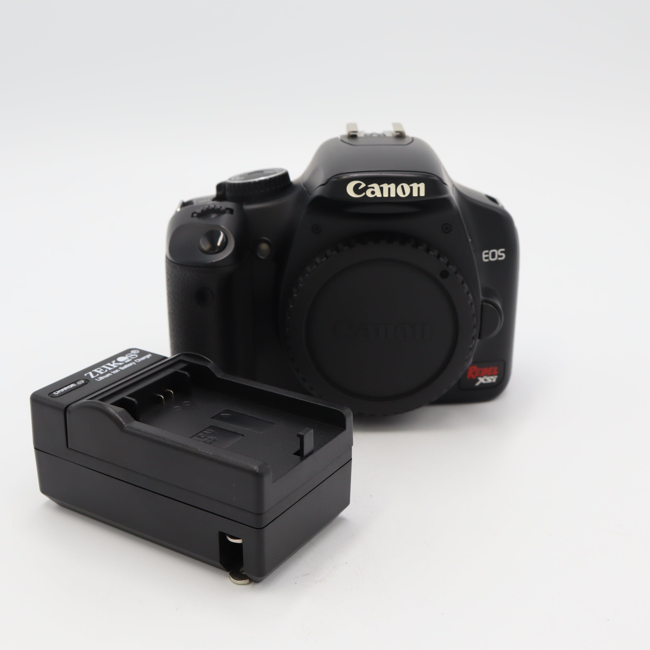 Canon EOS Rebel XSi 12.2MP DSLR Digital Camera with EF-S 18-55mm Lens (Used) - Perfect for Photography Enthusiasts & Beginners