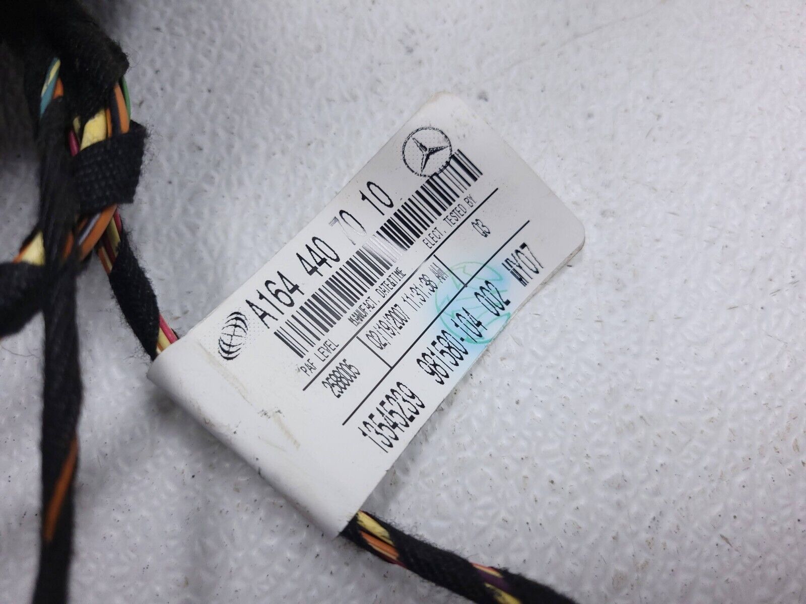 06-11 Mercedes ML500 Right Rear Passenger Side Door Wire Harness OEM Replacement - Perfect for DIY Repairs & Auto Maintenance
