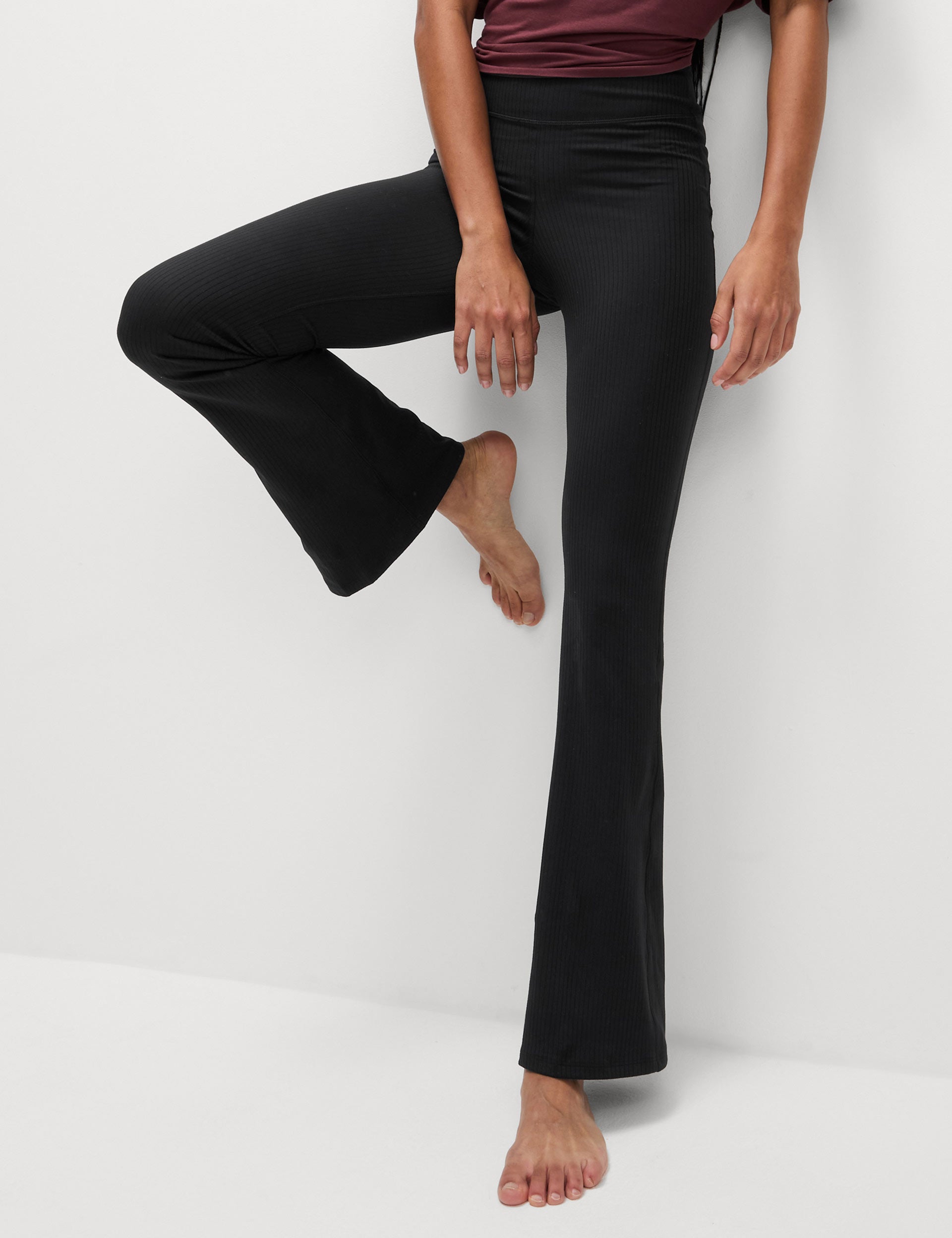 High Waisted Flared Yoga Pants for Women - Ribbed Stretchy Workout Leggings in Black | Perfect for Yoga, Gym & Lounge Wear