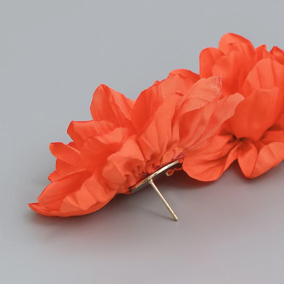 3D Flower Earrings for Women - Elegant Floral Dangle Earrings for Party, Wedding & Everyday Wear