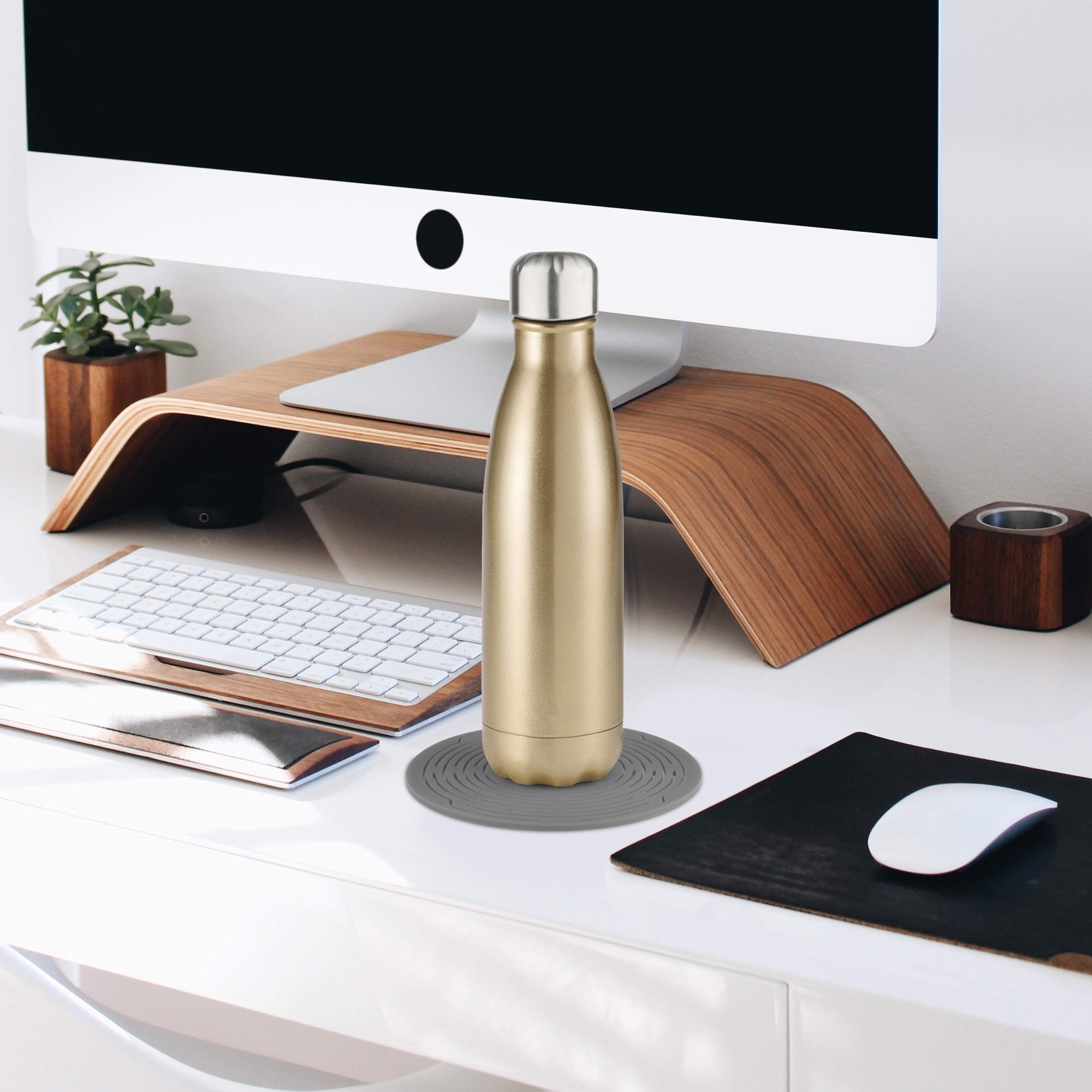 Final Touch Everyday Up & Away Collapsible Silicone Bottle Bag - Grey (FTA1081) | Portable Water Bottle Holder for Gym, Hiking & Travel | Leakproof & Collapsible Storage Solution