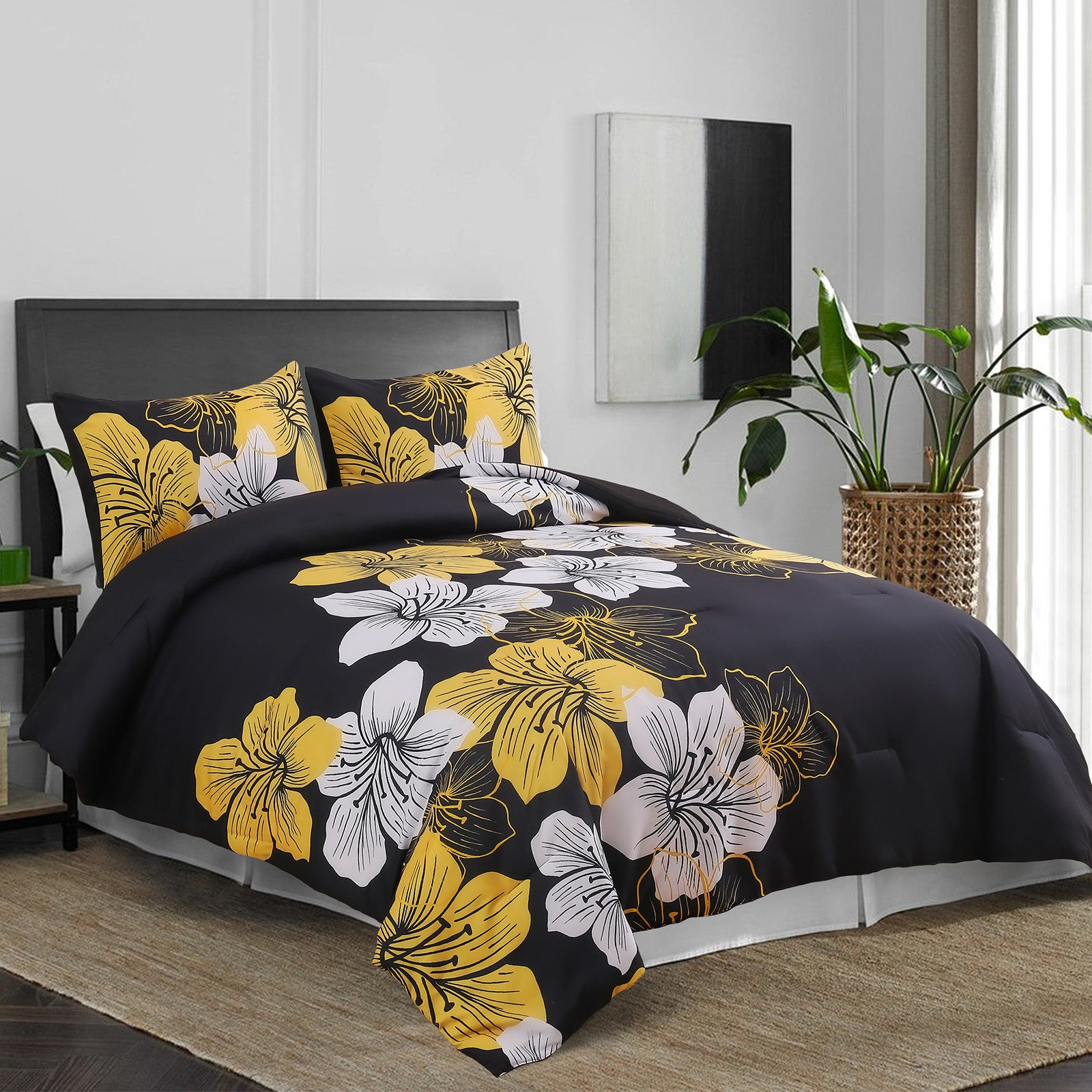 Luxury King Comforter Set - Black & Gold Floral 3-Piece Bedding Set | Ultra Soft Microfiber for All Seasons | Perfect for Master Bedroom, Guest Room & Hotel Decor