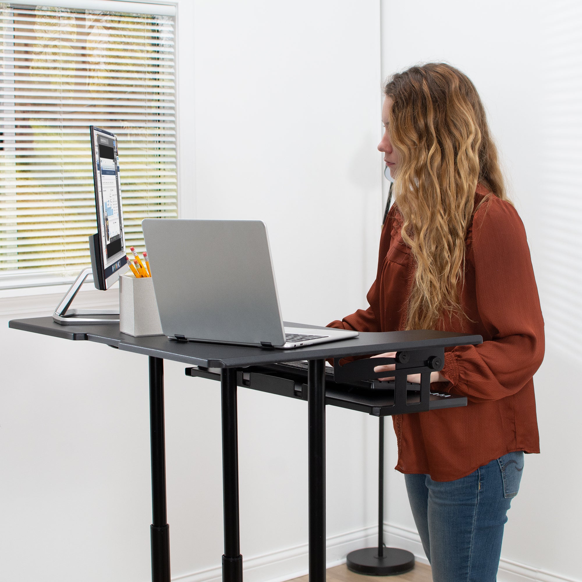 Adjustable Mobile Computer Workstation - Ergonomic Height-Adjustable Laptop Desk for Home & Office Use - Perfect for Standing Desks, Work from Home, and Small Spaces