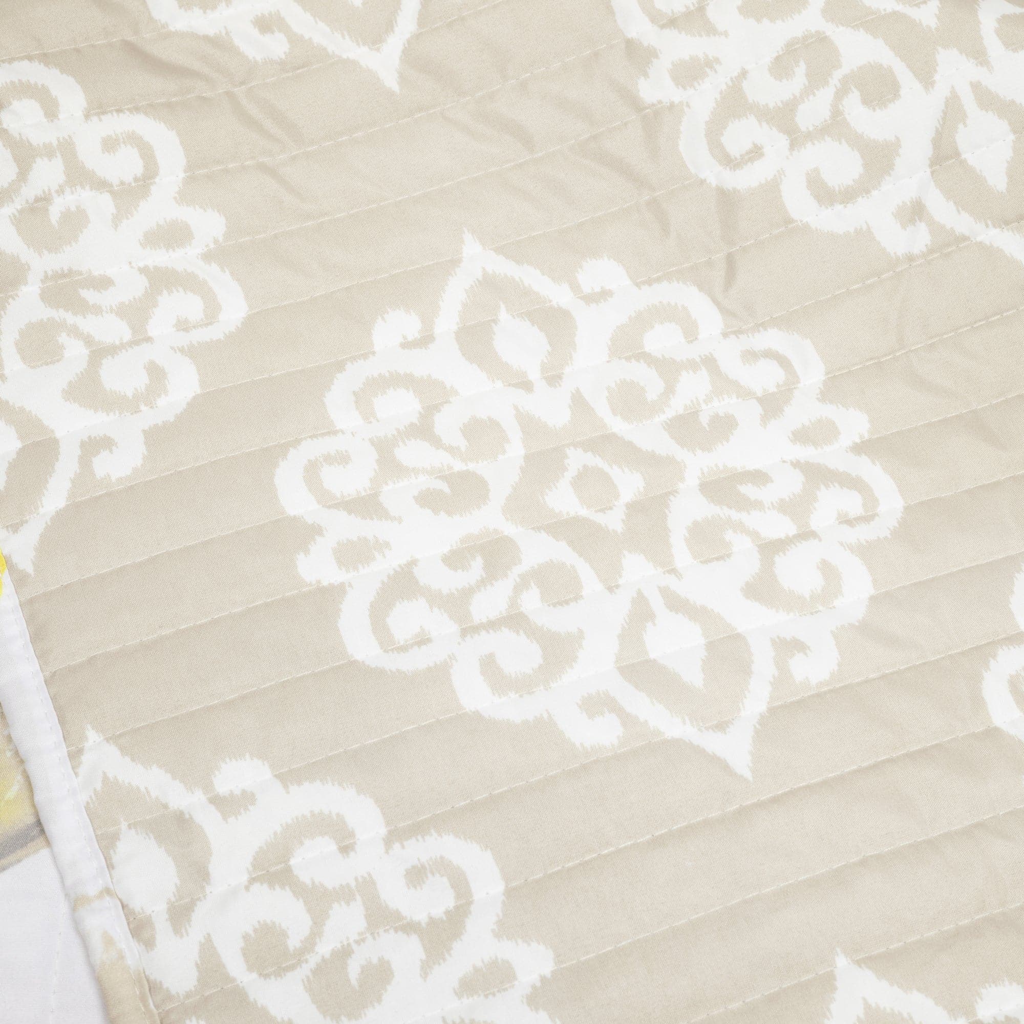 Leah Reversible 8-Piece Quilt Set - King Size Bedding, Ultra Soft Comforter & Sham Set for All Seasons - Perfect for Master Bedroom, Guest Room, and Cozy Home Decor