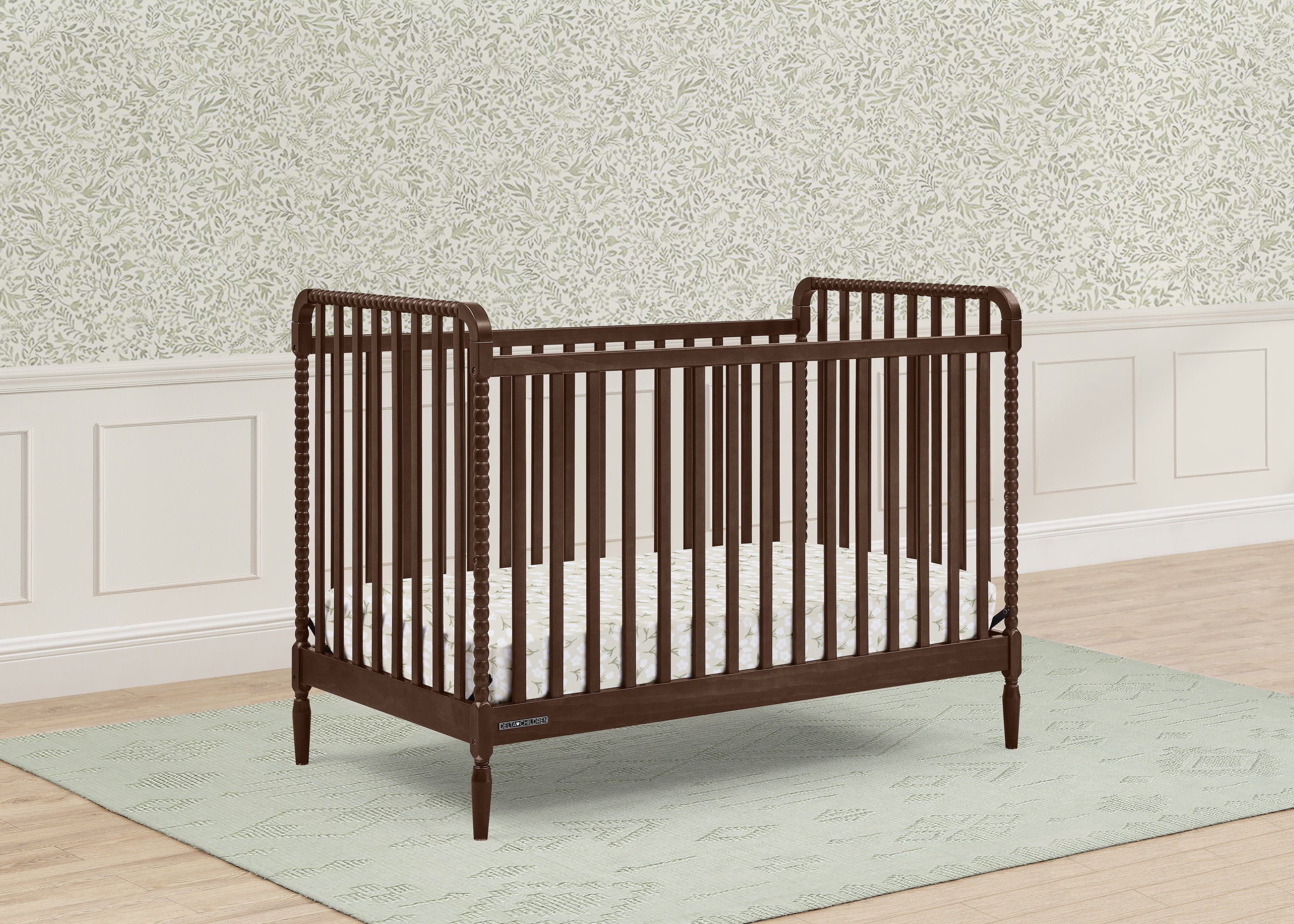 Lily 4-in-1 Convertible Baby Crib - White Nursery Furniture for Newborn to Toddler Bed | Perfect for Modern Nursery, Bedroom & Daycare