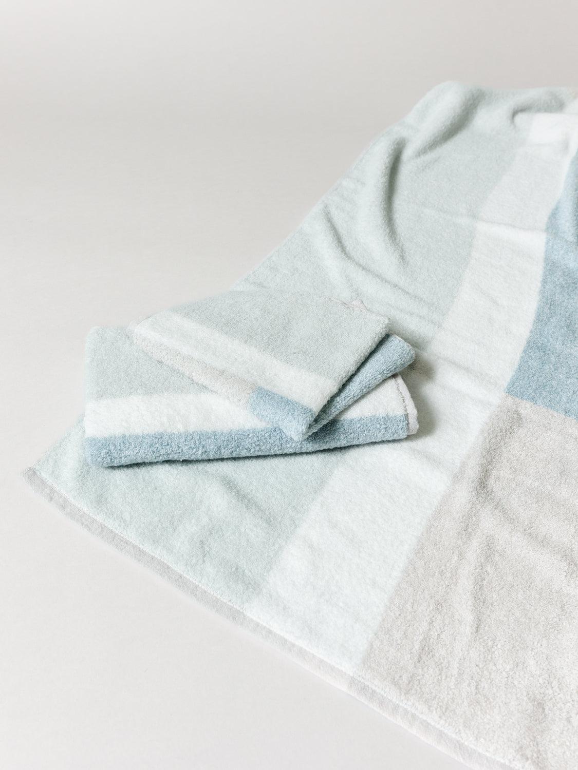 Premium Greige Cotton Bath Towel Set - Soft, Absorbent & Eco-Friendly for Spa, Beach & Home Use