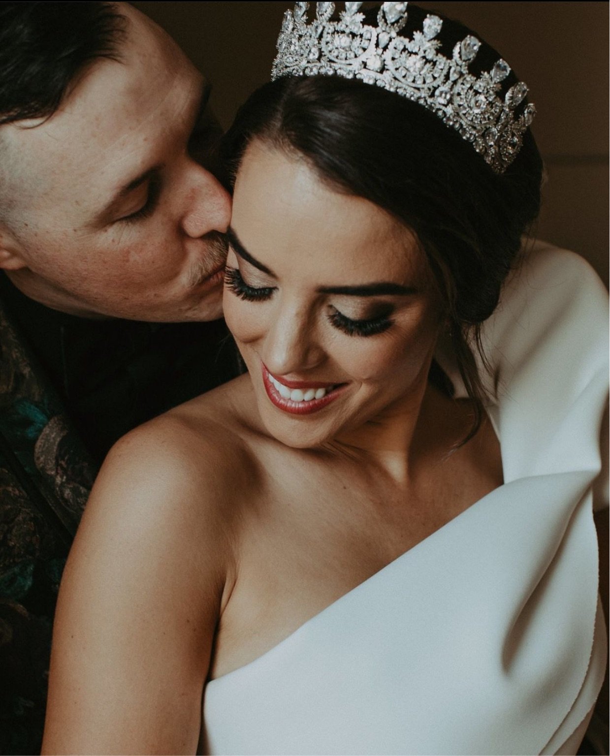 KATHERINE Royal Bridal Tiara - Elegant Crystal Wedding Crown for Bride, Princess, Prom & Special Occasions | Perfect for Bridal Showers, Weddings, Pageants & Formal Events