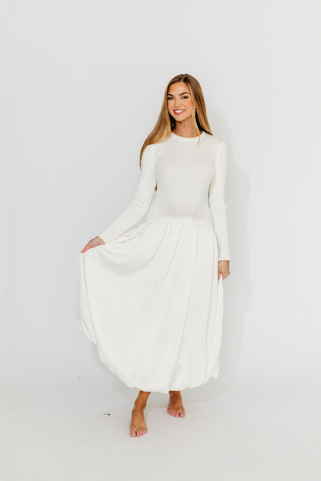 Kerriann Women's Off White Sweater Poplin Mix Maxi Dress - Elegant Boho Style for Casual Outings, Beach Vacations & Date Nights