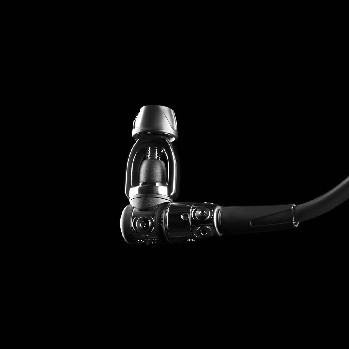Atomic Aquatics B2 Balanced Piston Scuba Diving Regulator - Unsealed Design for Cold Water Diving | Professional Grade Dive Equipment for Ocean Exploration & Underwater Adventures