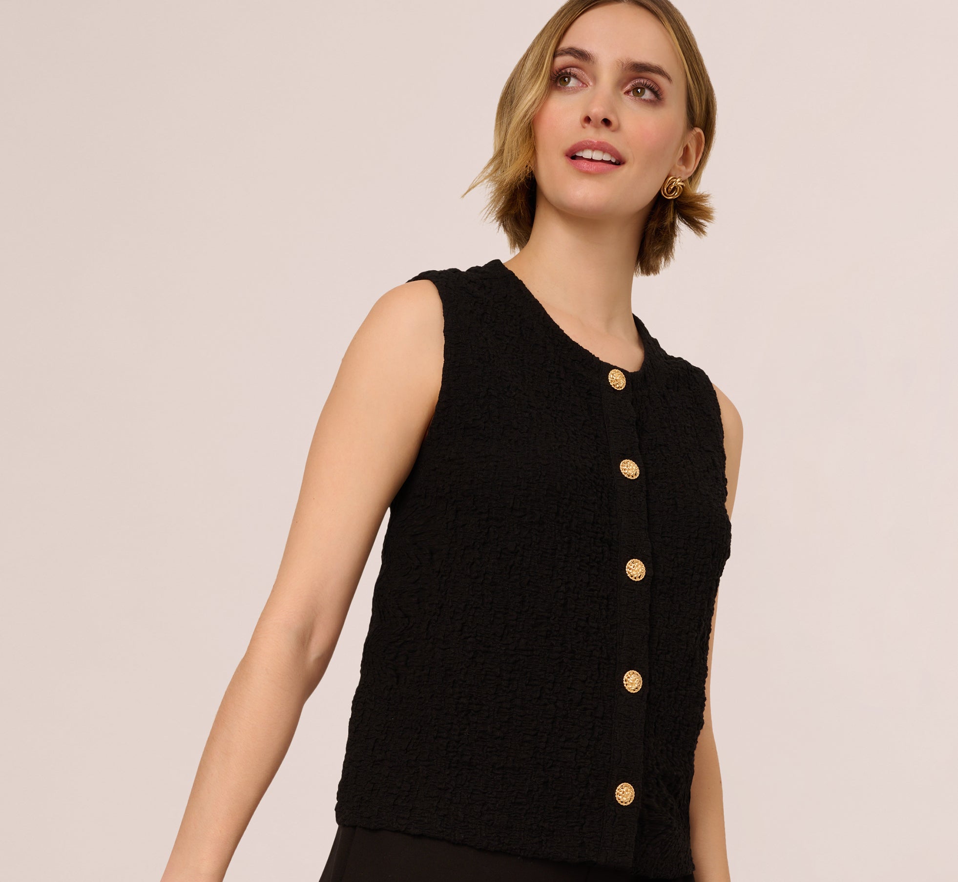 Black Crew Neck Textured Vest Cardigan for Women - Stylish Layering Piece for Fall & Winter Outfits