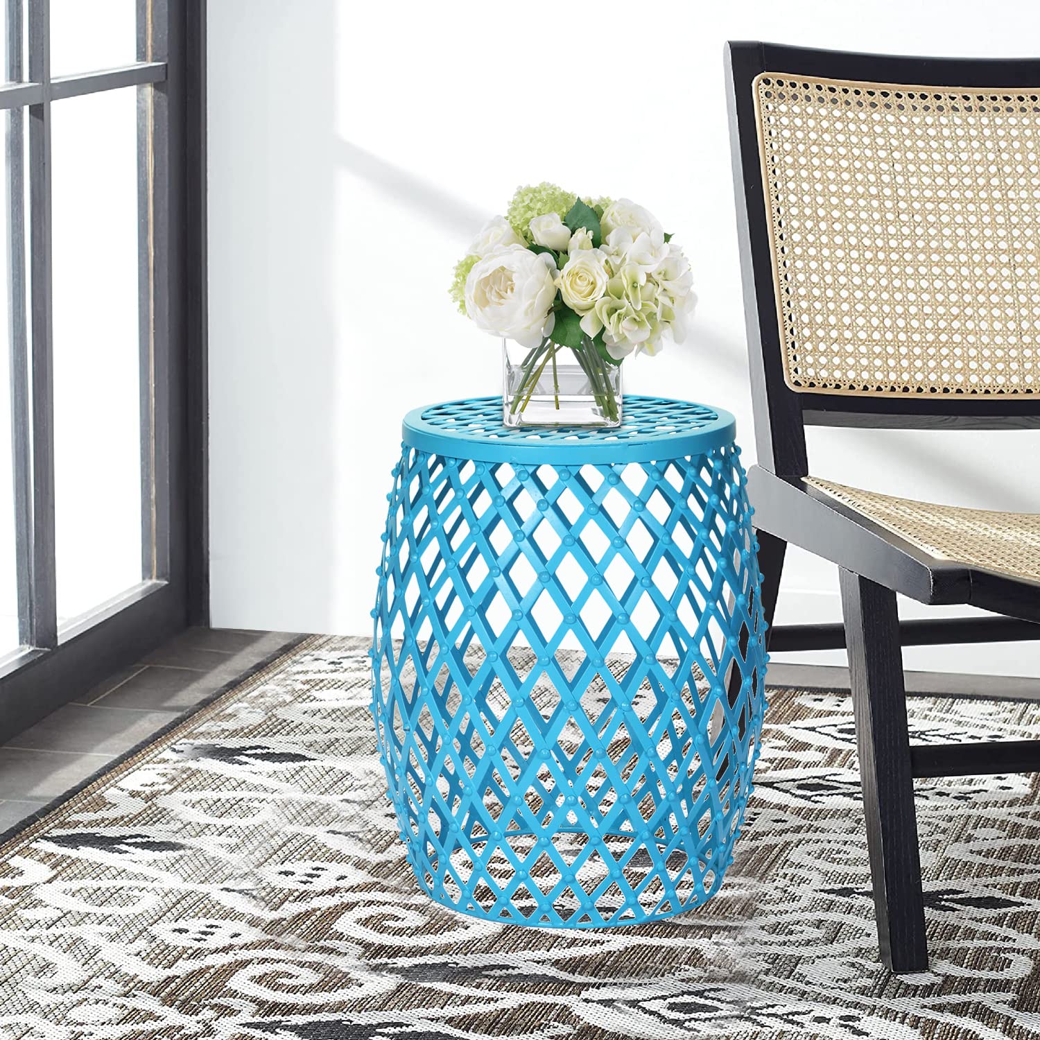 Joveco Round End Table - Metal Side Table, Coffee Table & Nightstand for Living Room, Bedroom & Office - Light Blue - Perfect for Plants, Lamps & Decor