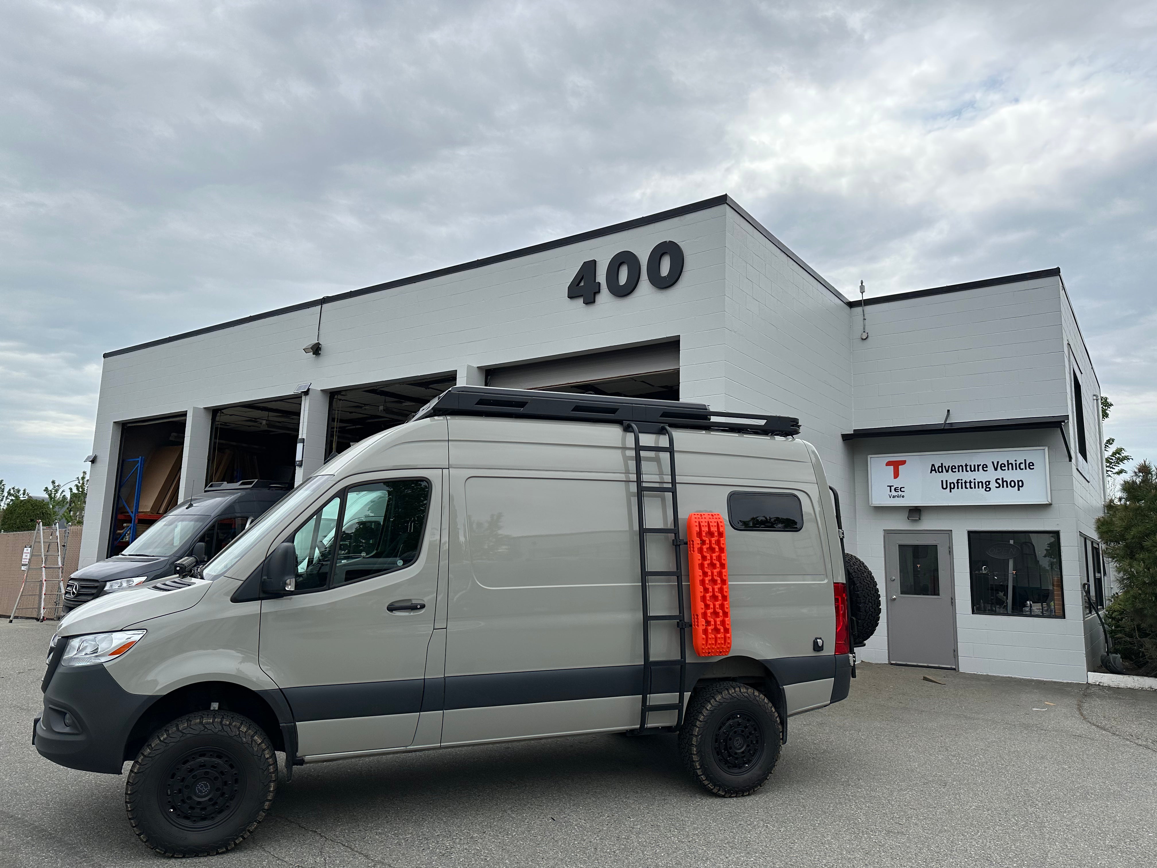 RSC Camper Windows 700mm x 300mm (27.56