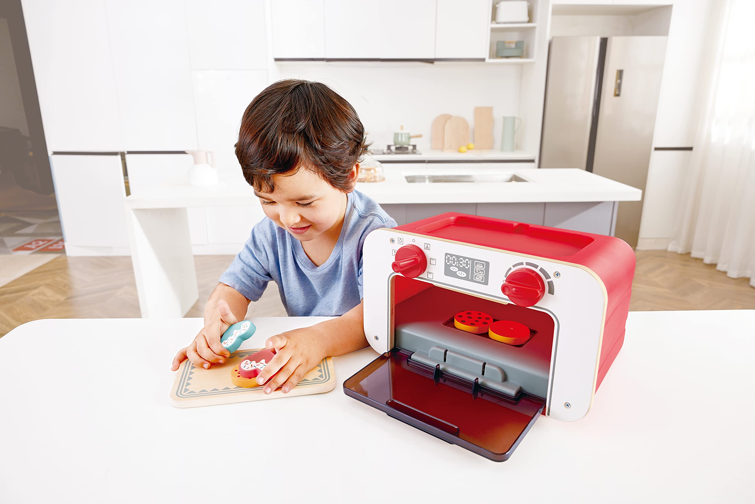 Hape My Baking Oven with Magic Cookies - Kids Pretend Play Toy Oven Set with Baking Tray & Cookies, Educational Cooking Toy for Toddlers Ages 3+ | Perfect for Imaginative Play, Birthday Gifts & Preschool Learning Activities