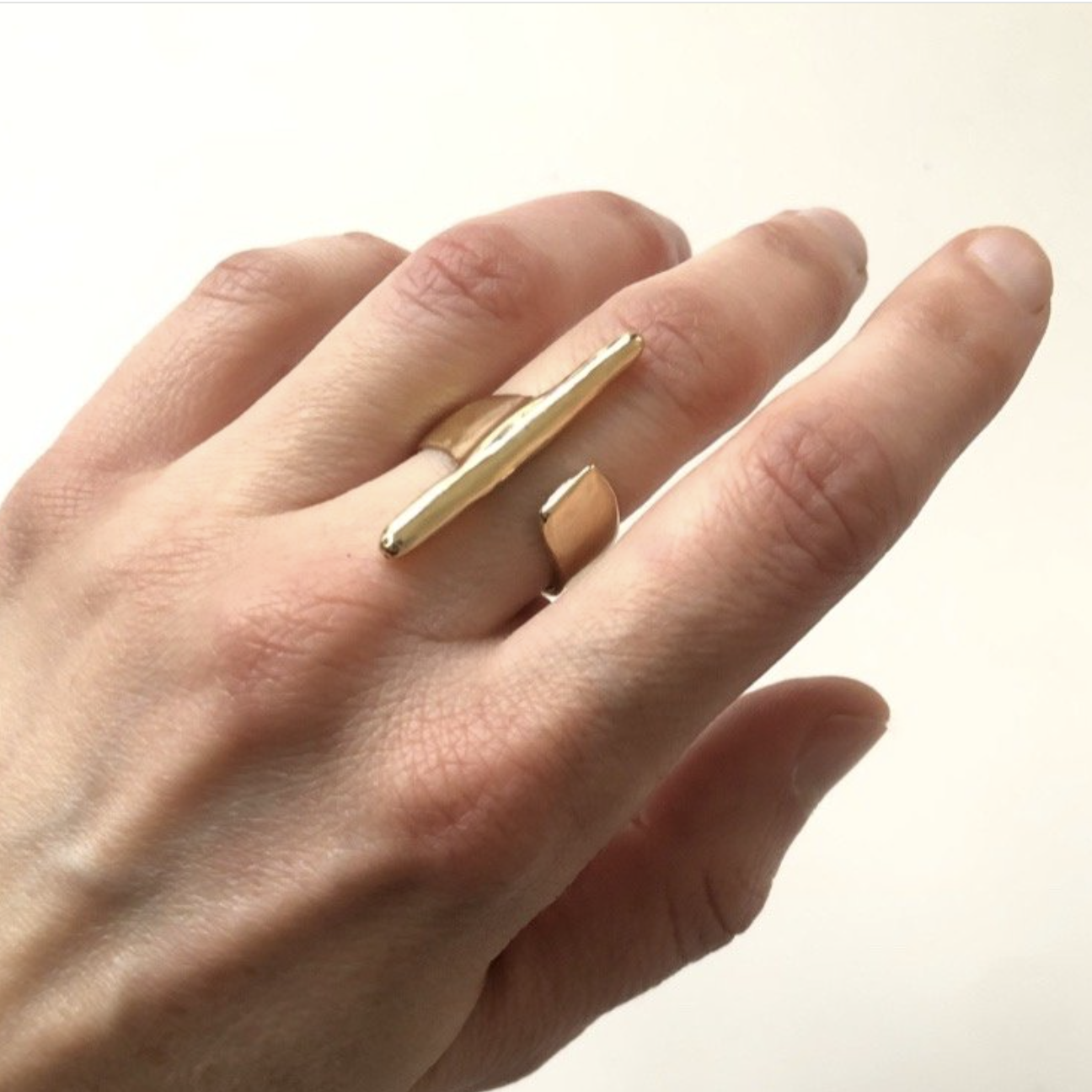 Vintage Brass Bacchetta Ring - Elegant Italian Style Jewelry for Women | Perfect for Weddings, Parties & Special Occasions