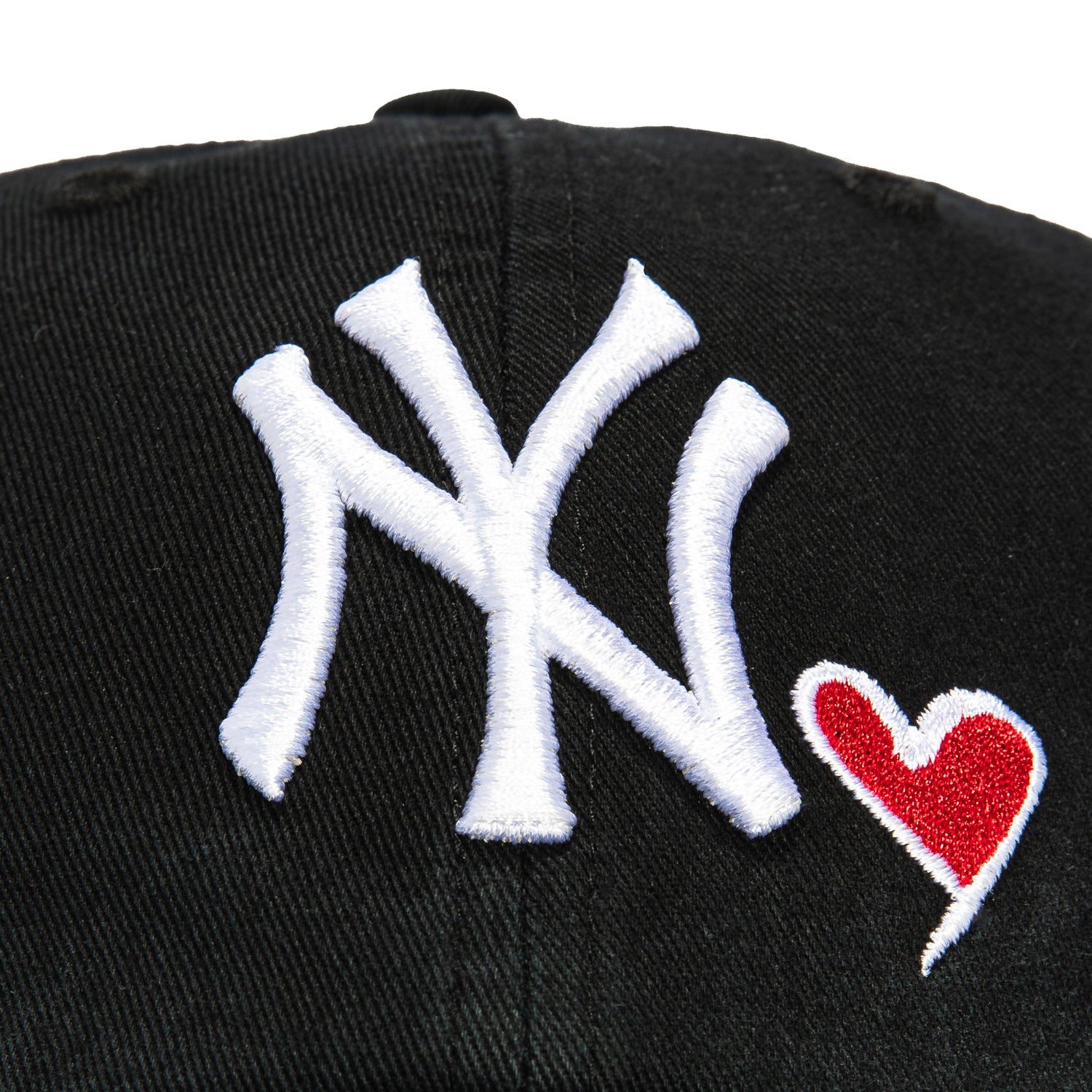 47 Brand New York Yankees Icon Heart Cleanup Adjustable Baseball Cap - Black | Stylish & Comfortable for Sports, Outdoor & Casual Wear