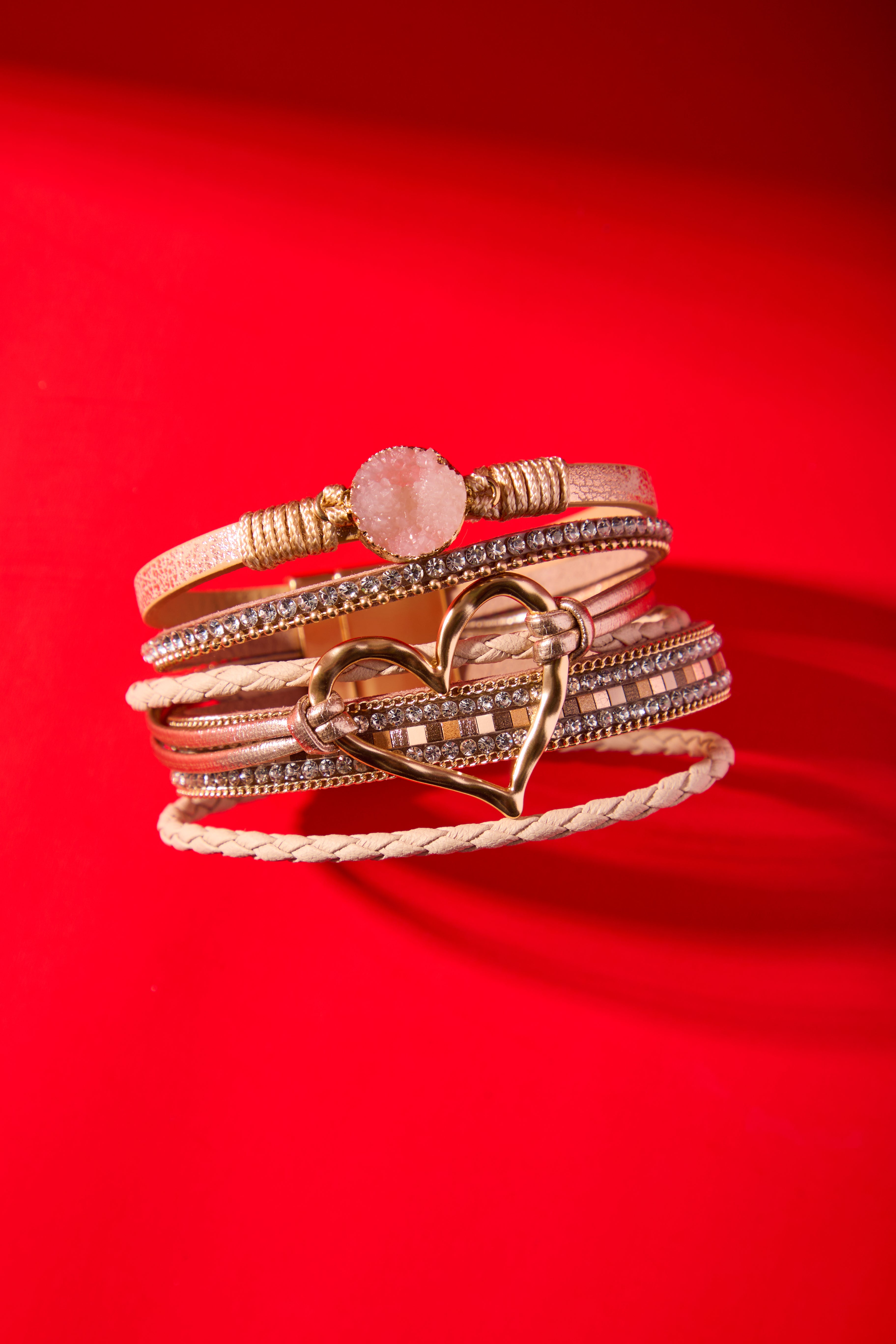 Golden Heart Druzy Bracelet for Women - Elegant Crystal Healing Jewelry for Love & Positive Energy - Perfect for Gifts, Meditation & Everyday Wear
