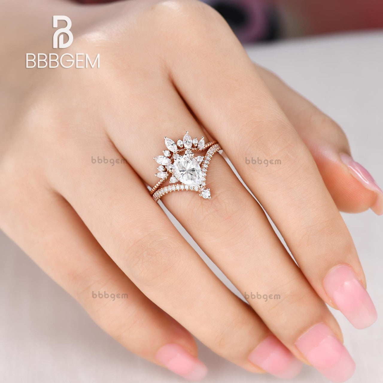 Vintage Pear Moissanite Ring Set - Diamond Curve Shaped Wedding Band - Royal Crown Fashion Jewelry for Engagement, Anniversary & Special Occasions