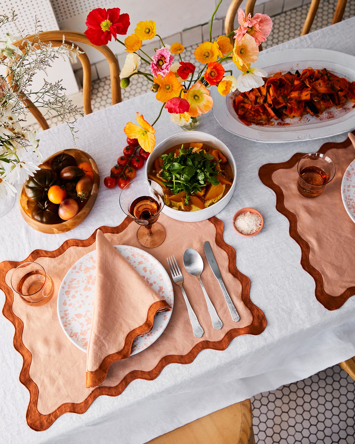 Premium 100% French Flax Linen Napkins Set of 4 - Terracotta & Rust Scalloped Edge for Elegant Dining & Home Decor
