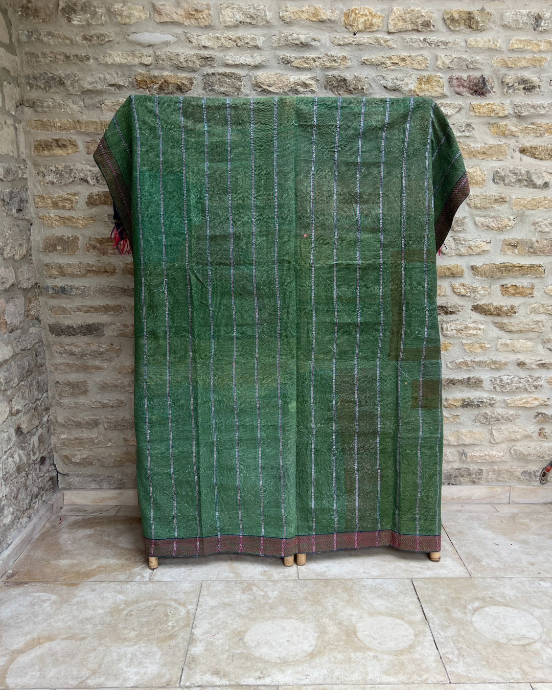 Lightweight Kantha Quilt No. 639 - Handmade Cotton Throw Blanket for Bed, Sofa & Travel - Perfect for Cozy Nights, Home Decor & Gifts