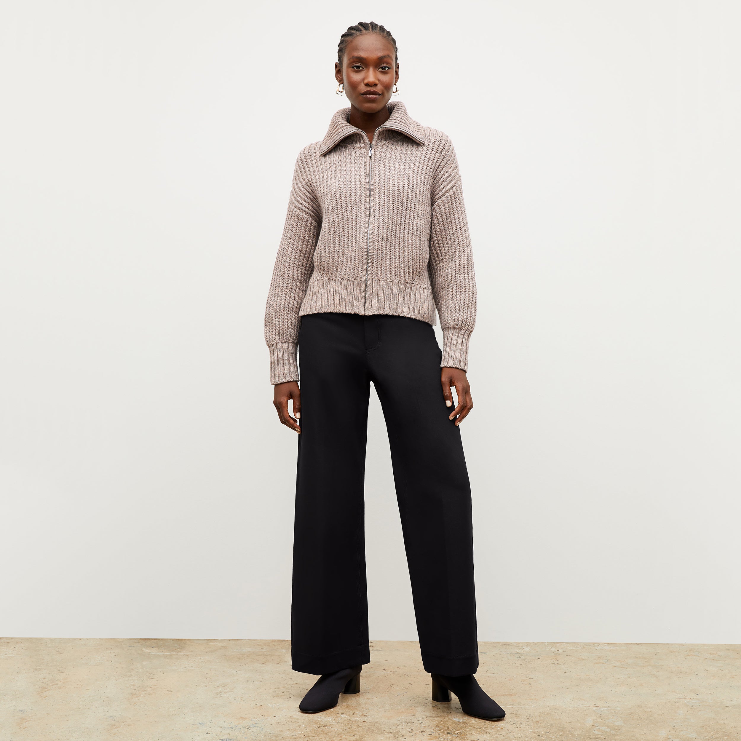 Milo Wide Leg Eco-Friendly Jeans for Women - Sustainable Black Denim Pants - Perfect for Casual Wear, Office Outfits & Street Style Fashion