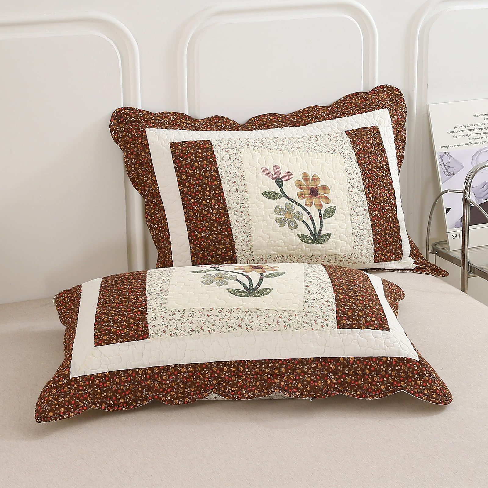 VCTOPS 3-Piece Embroidered Floral Quilted Bedspread Set - 100% Cotton Reversible Patchwork Coverlet with 1 Quilt & 2 Pillow Shams (Coffee, Queen Size) for Cozy Bedroom Decor & Guest Room Styling