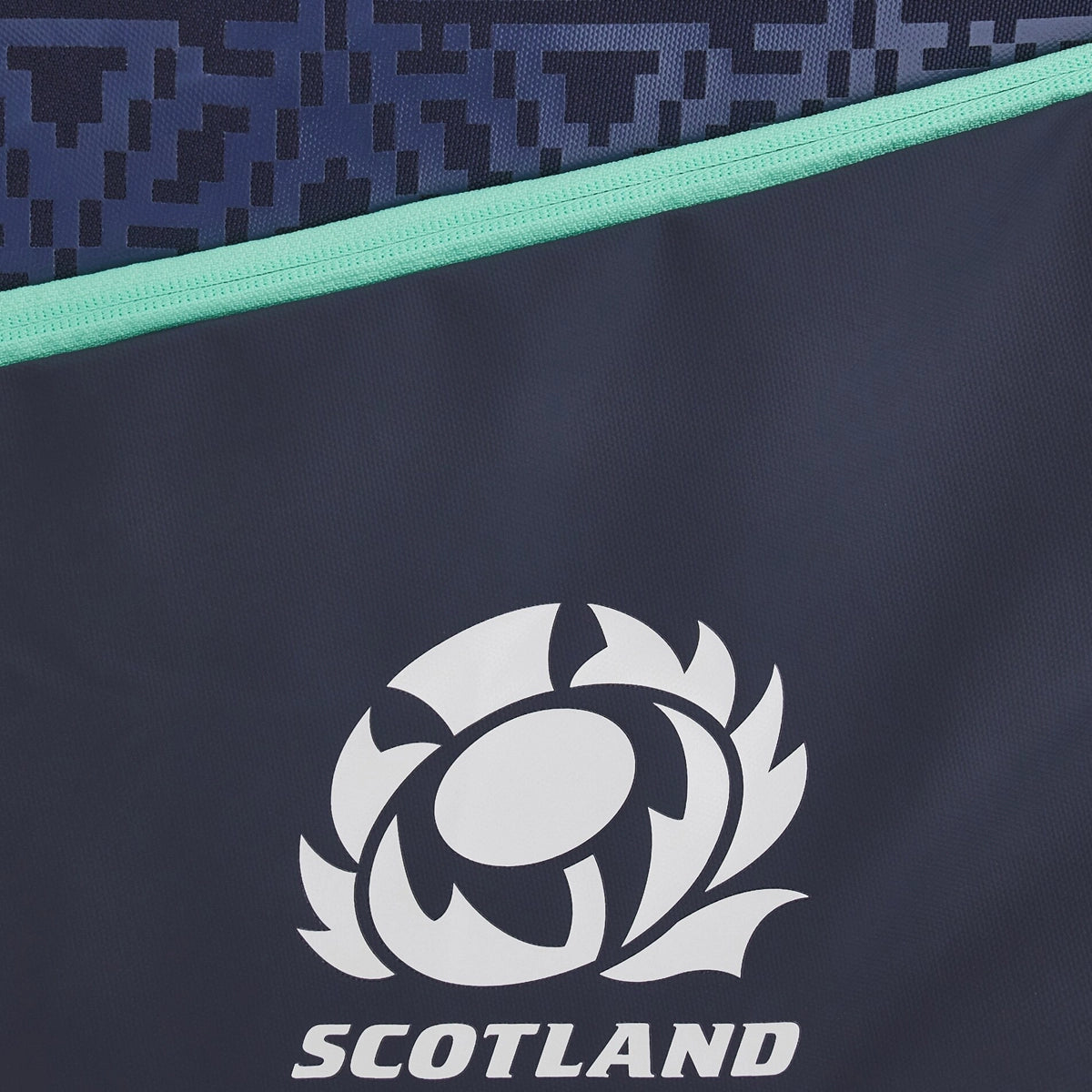 Scotland Rugby Team Macron Gym Bag - Durable Holdall Sports Duffel Bag for Rugby, Gym & Travel - Navy/Green