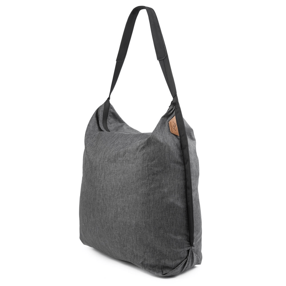 Peak Design Packable Tote Bag - Lightweight & Water-Resistant Travel Tote for Men & Women - Perfect for Shopping, Beach, Gym & Daily Commute - Charcoal Gray