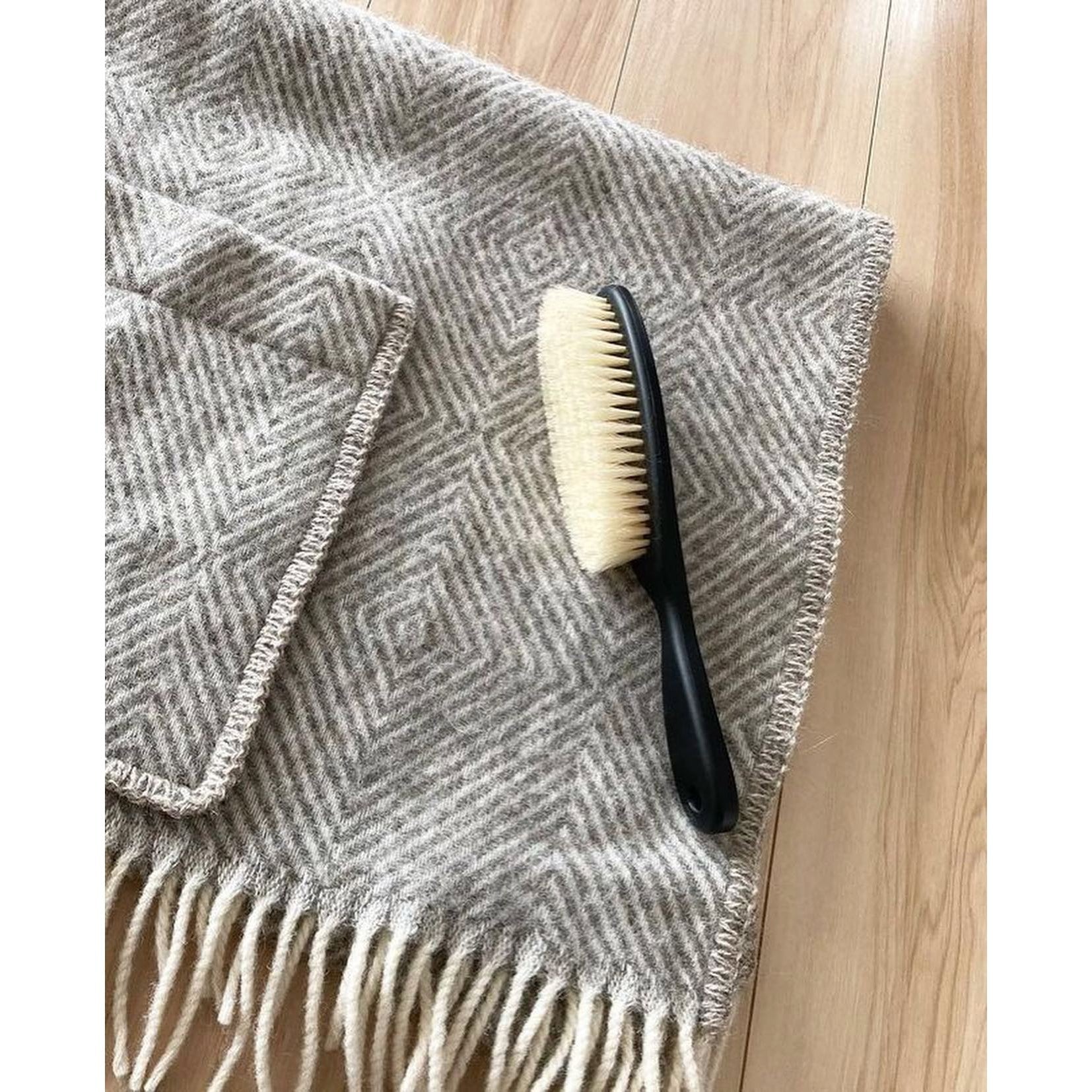 Marna Anti Static & Washable Clothes Brush S457 - Lint Remover for Clothes, Pet Hair & Fabric - Perfect for Wardrobe Care, Travel & Home Cleaning