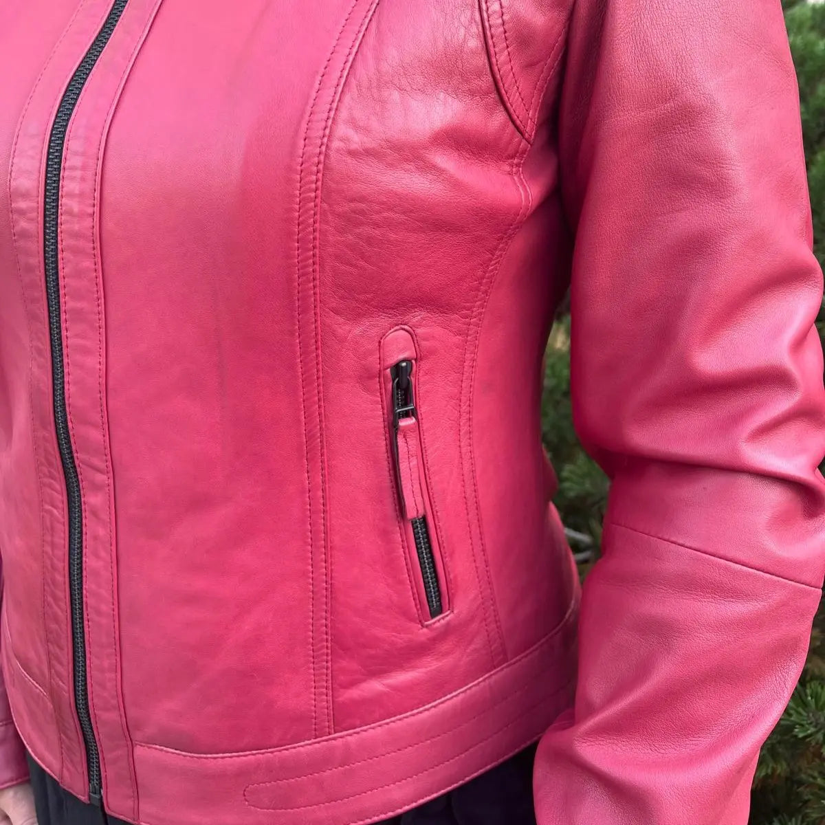 Vintage Women's Lamb Leather Jacket - Soft & Stylish Biker Jacket for Casual Wear & Night Out | Perfect for Fall & Winter Fashion