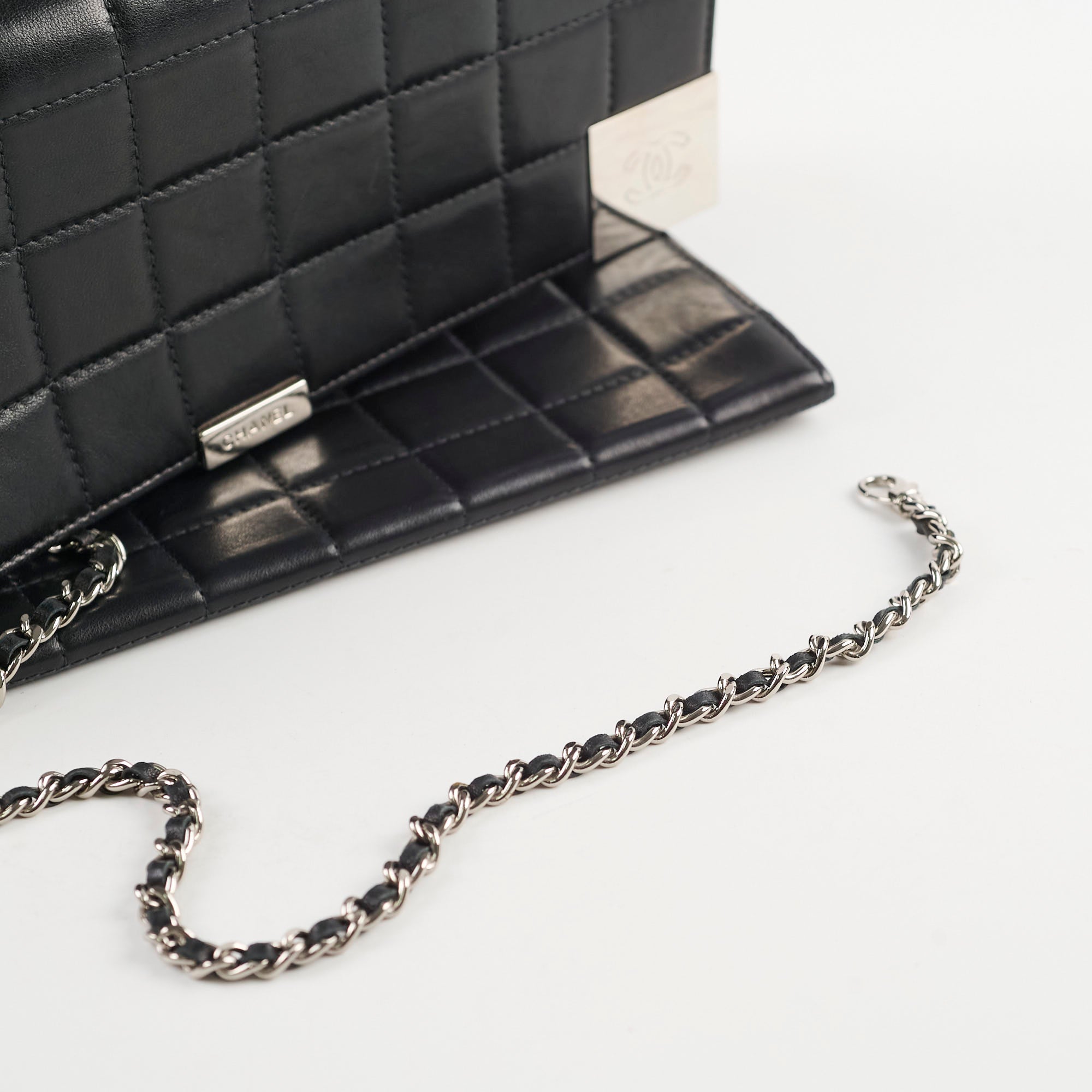 Chanel Black Lambskin Wallet on Chain WOC - Luxury Crossbody Bag for Women | Perfect for Evening Events, Parties & Date Nights