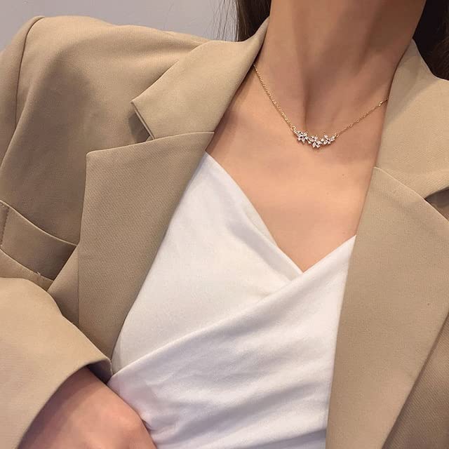 Korean Fashion Butterfly Tassel Necklace - Elegant Clavicle Chain Pendant for Women & Men | Sexy Party Jewelry Gift, Choker Necklace for Date Night, Wedding & Special Occasions