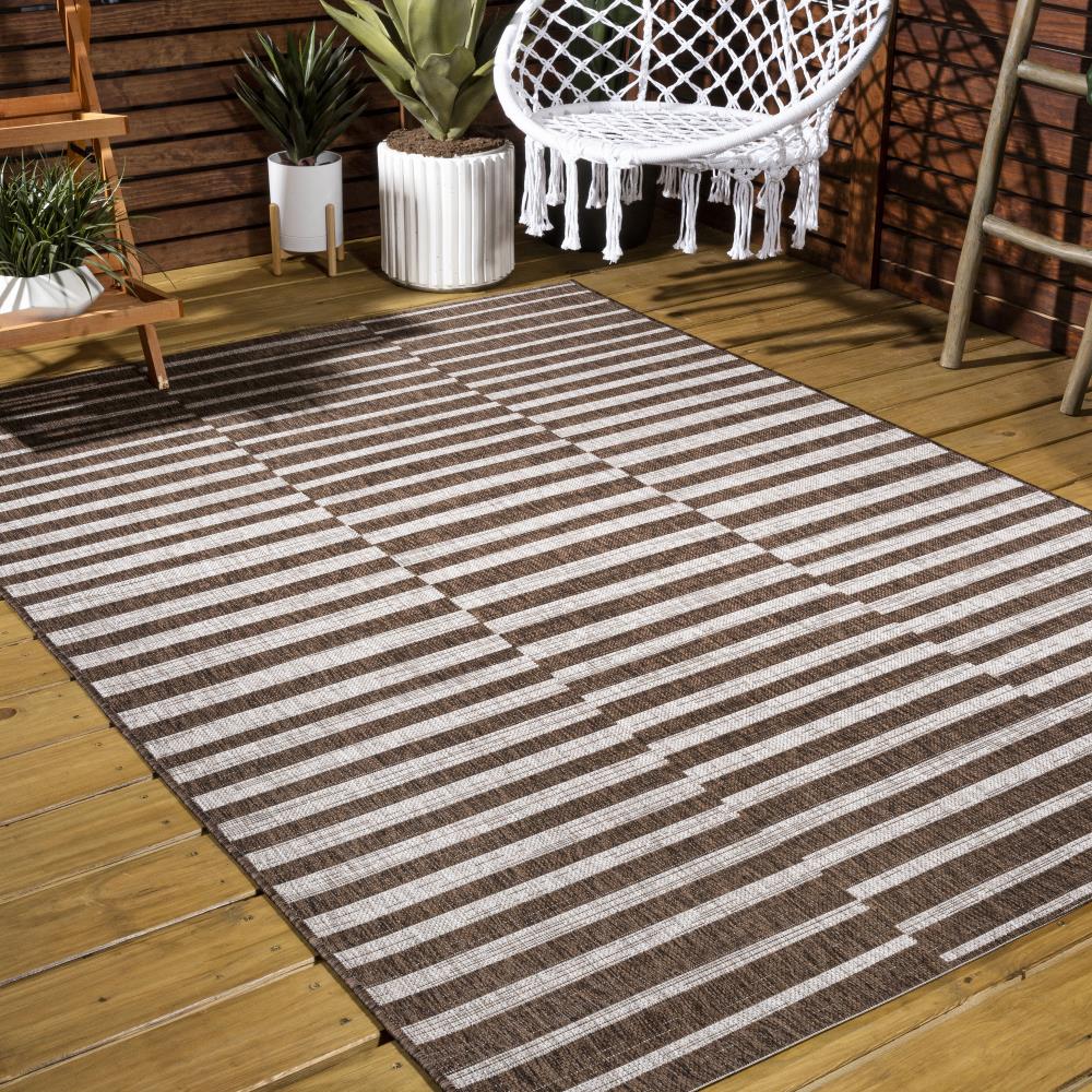 Stylish Sukie Modern Offset Stripe Indoor Outdoor Area Rug - Perfect for Living Room, Patio & Bedroom Decor