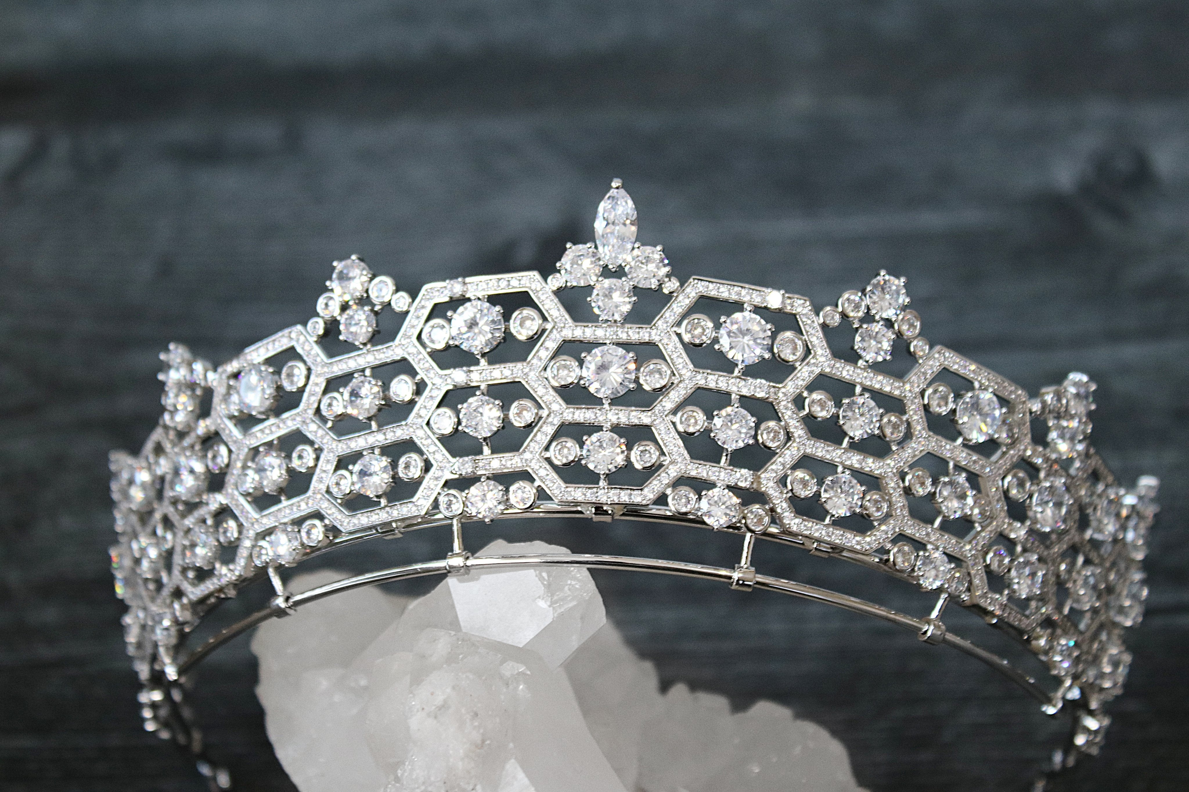 CAMILLA Royal Bridal Tiara - Sparkling Crystal Wedding Crown for Bride | Perfect for Bridal Showers, Weddings & Special Occasions
