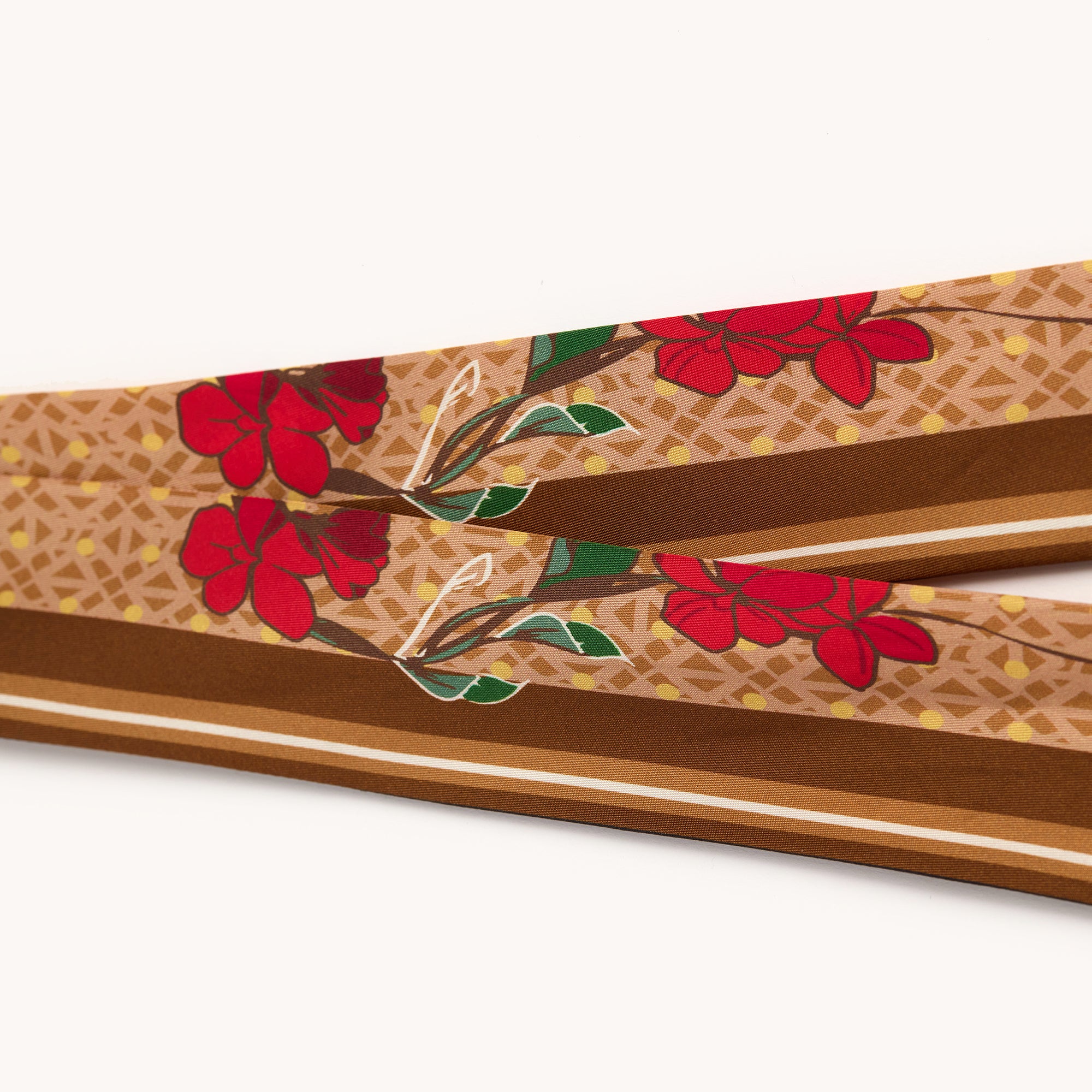 Luxury Silk Scarf with Signature Vine Pattern - Elegant Womens Fashion Accessory for Office, Party & Special Occasions