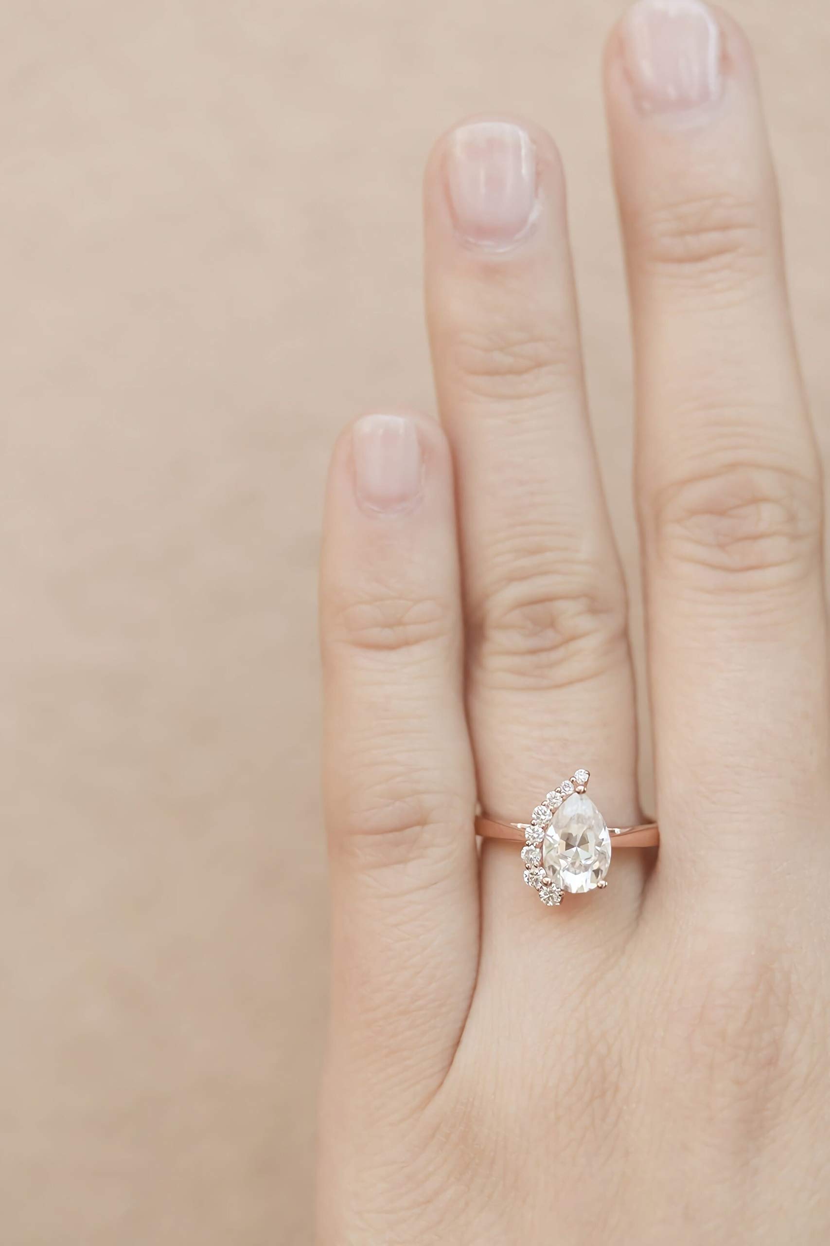 1.41 Carat (CTW) Moissanite Engagement Ring for Women - 10K 14K 18K Gold or Platinum Plated Silver - Personalized Wedding Band, Anniversary Gift, Bridal Jewelry - Perfect for Proposals, Valentine's Day & Special Occasions